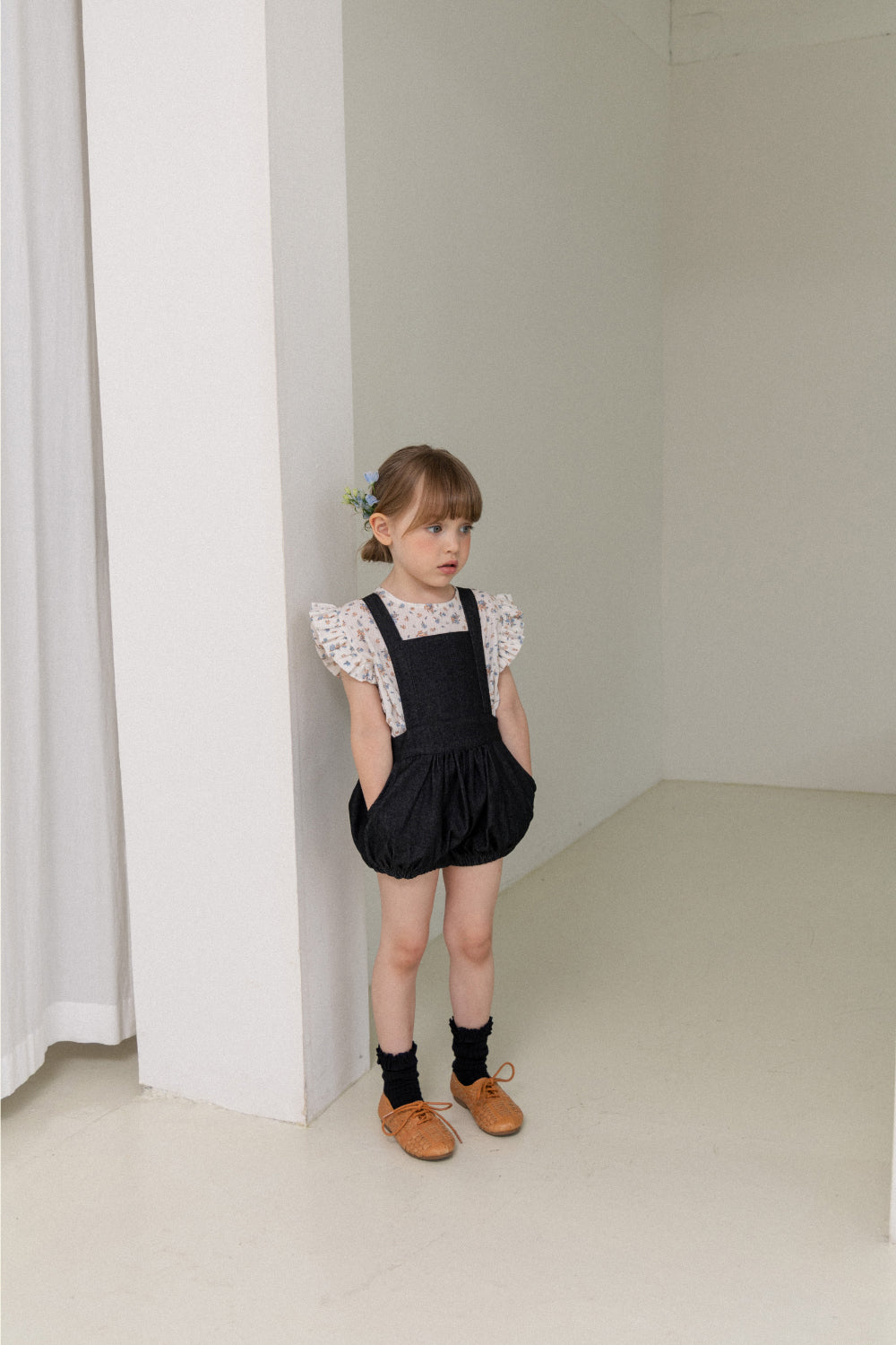 wonny ribbon / Black denim romper
