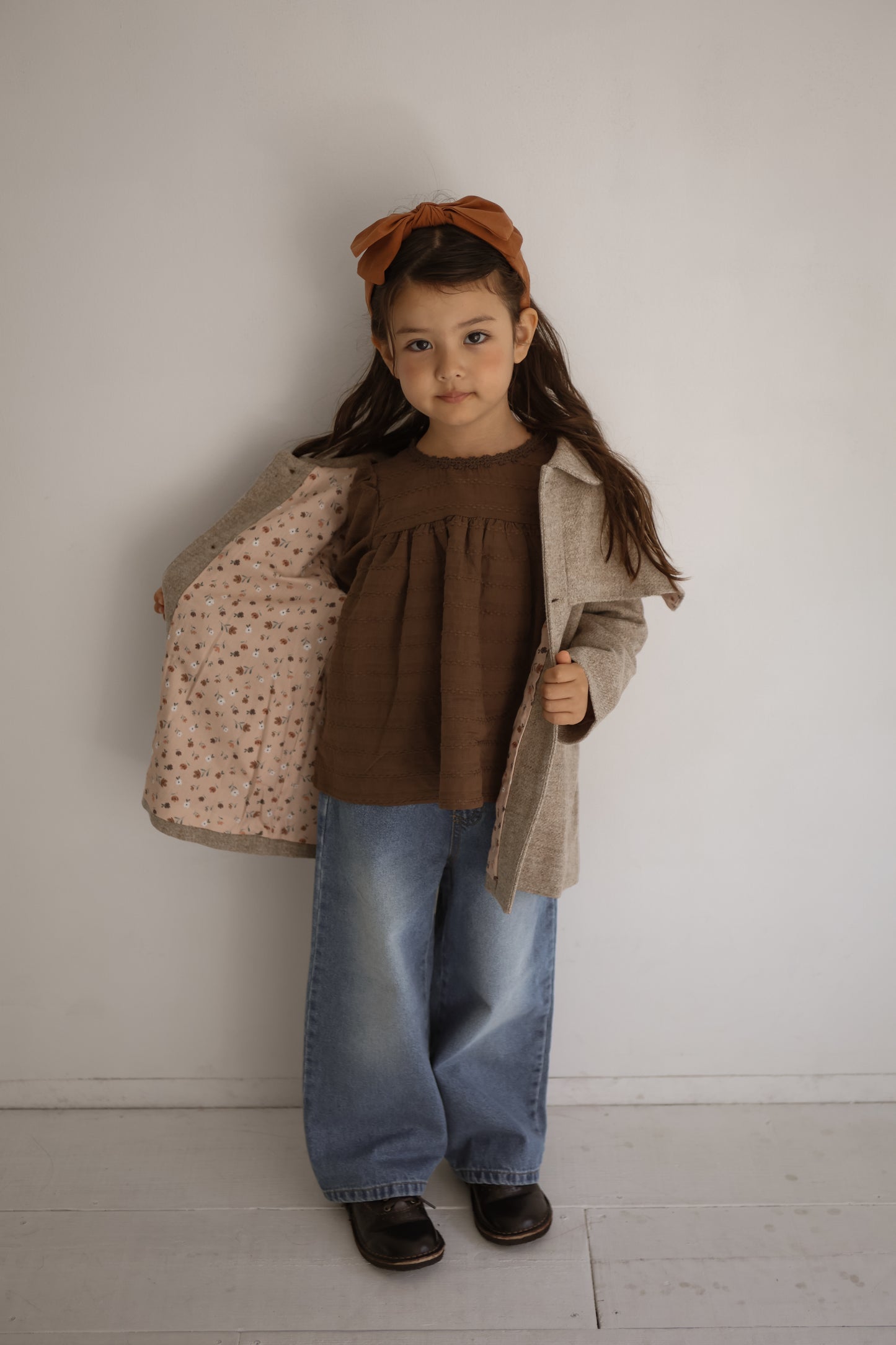 the beige / Jacquard Blouse