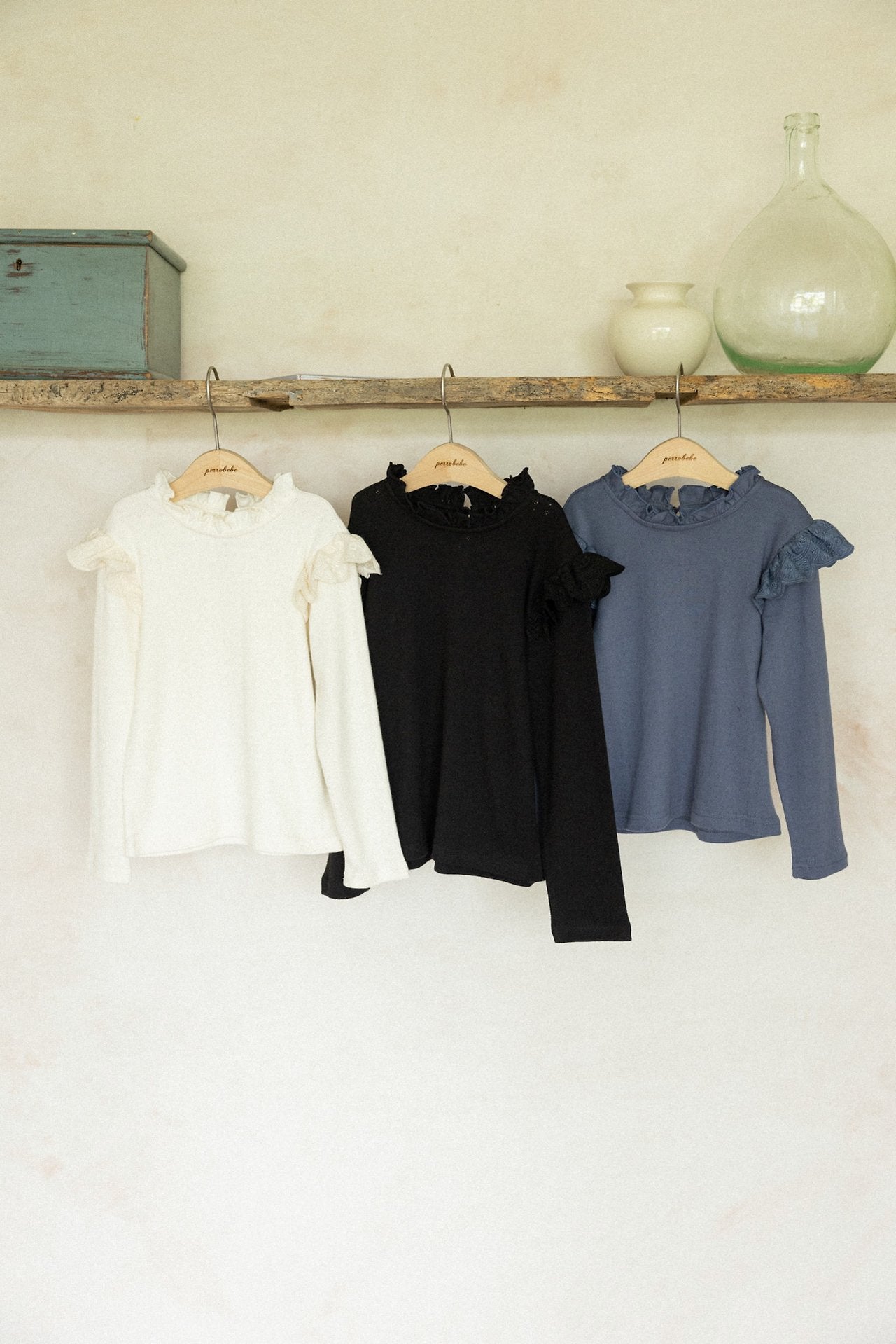 (予約)perro bebe / Laurel T - dark blue