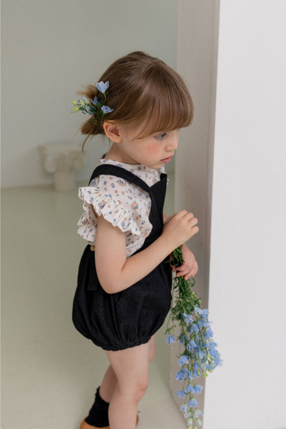 wonny ribbon / Black denim romper