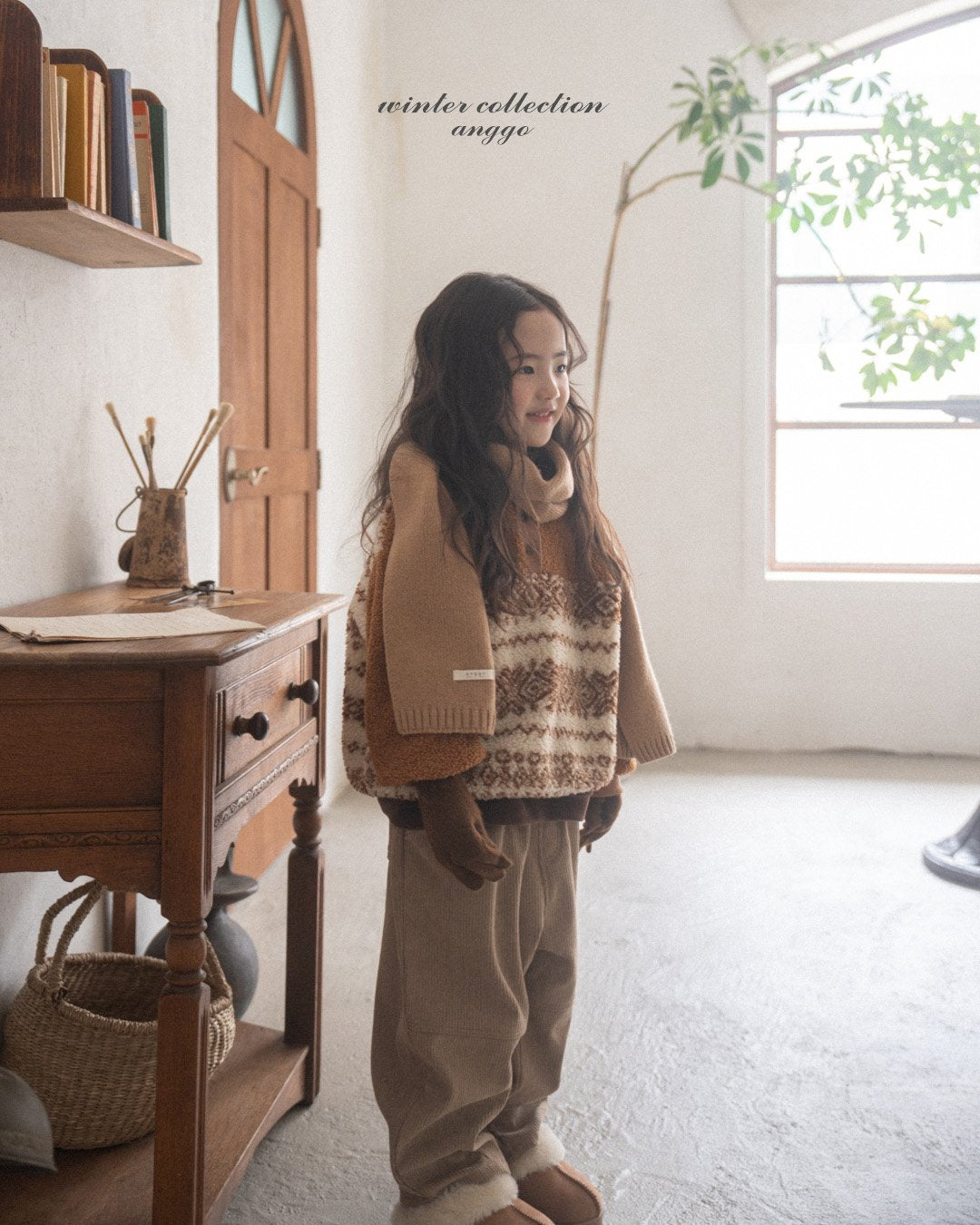(予約) anggo / Pecan Sweatshirt