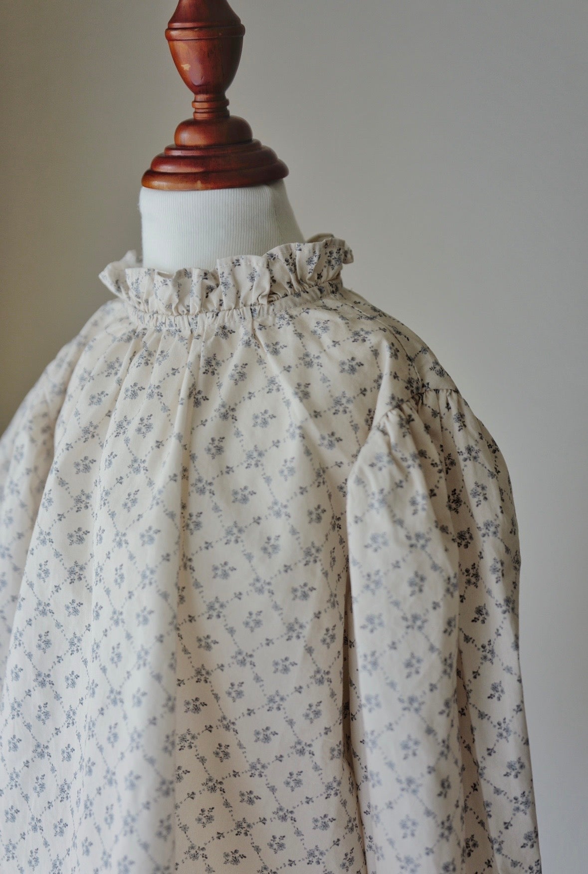 Original / Antique Floral blouse