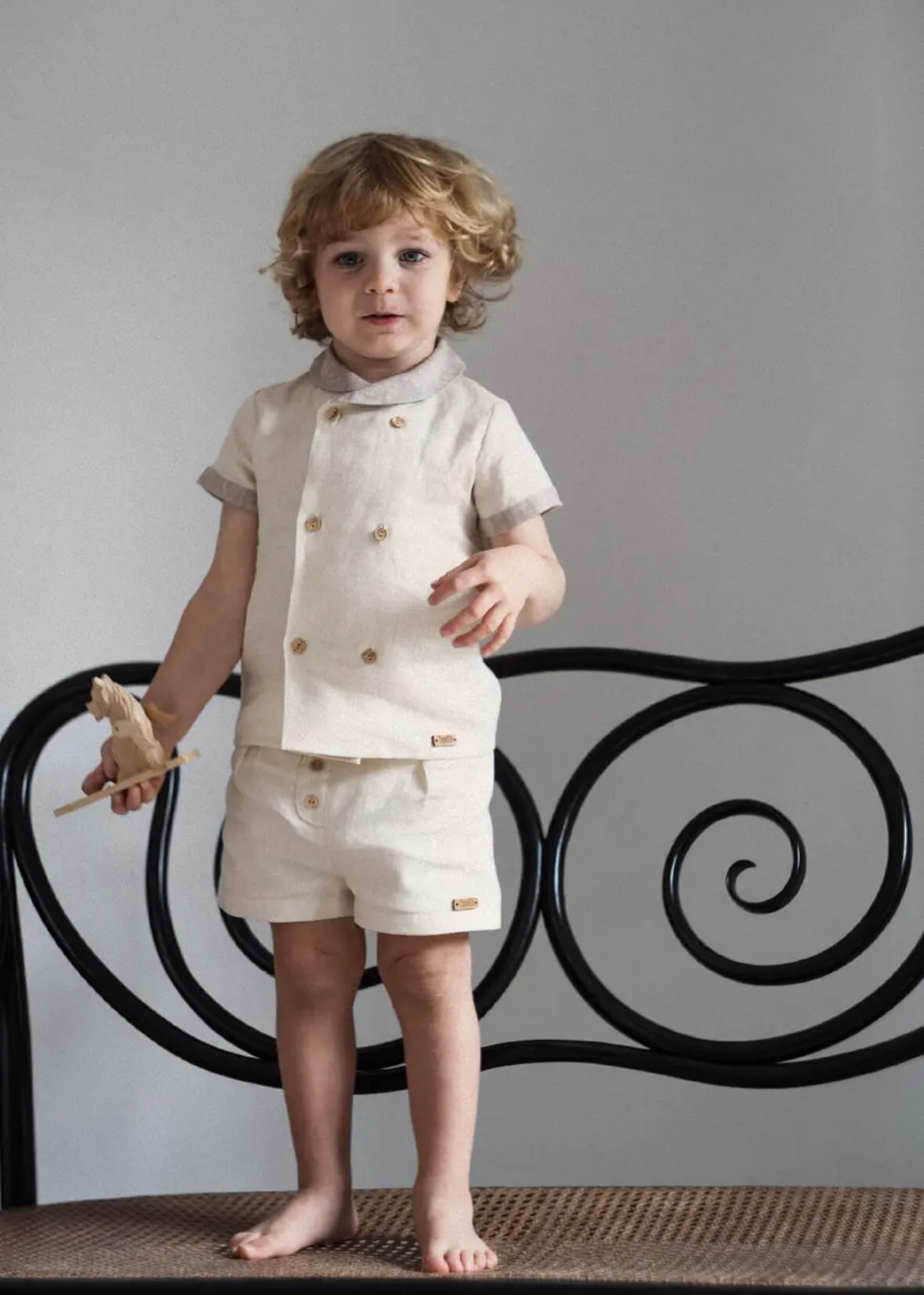 Popelin / Sand linen shirt with sailor collar