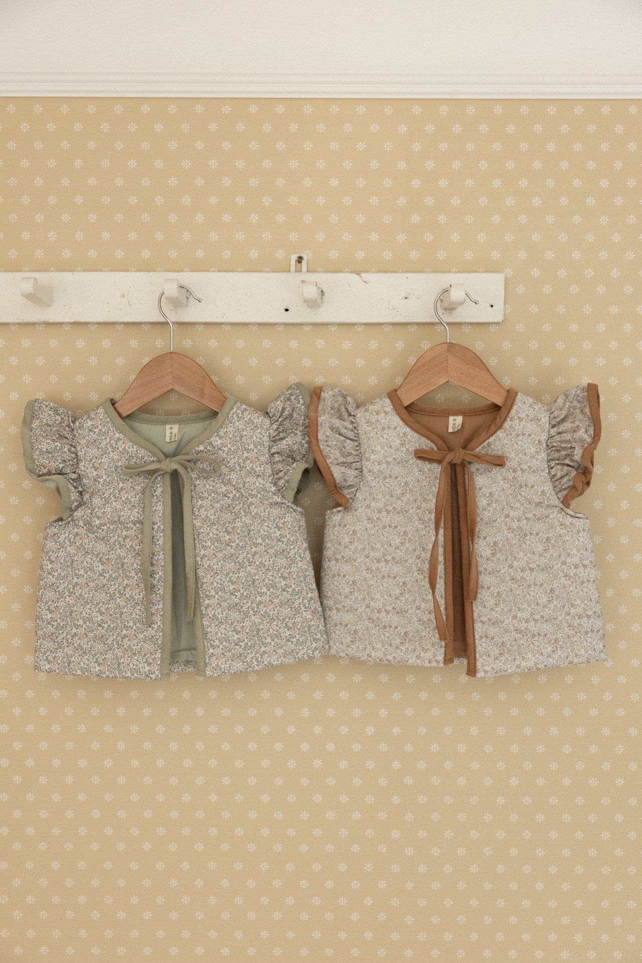 <予約>Perro bebe / Helena Padding Vest