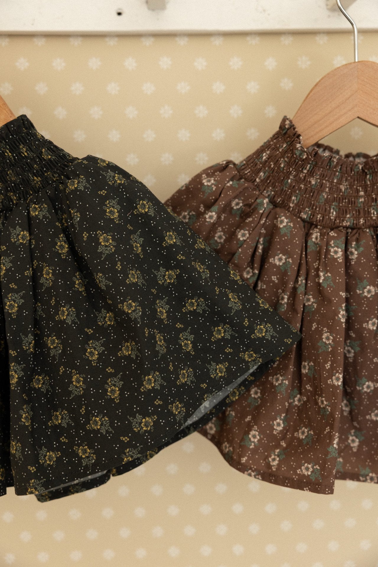 <予約>Perro bebe / Bona T-shirts