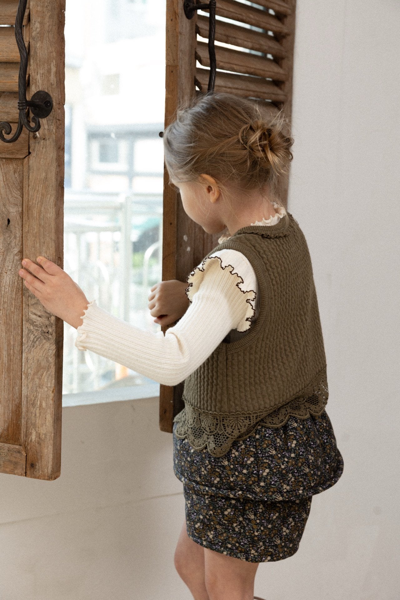 (予約) perro bebe /  Ivy Knit Vest