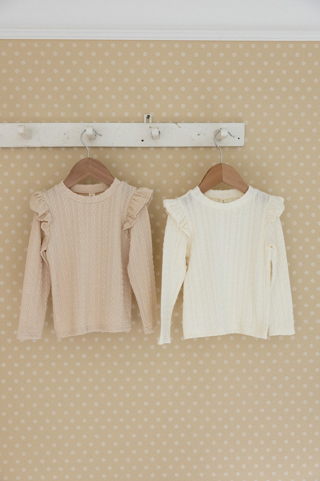 <予約>Perro bebe / Bona T-shirts