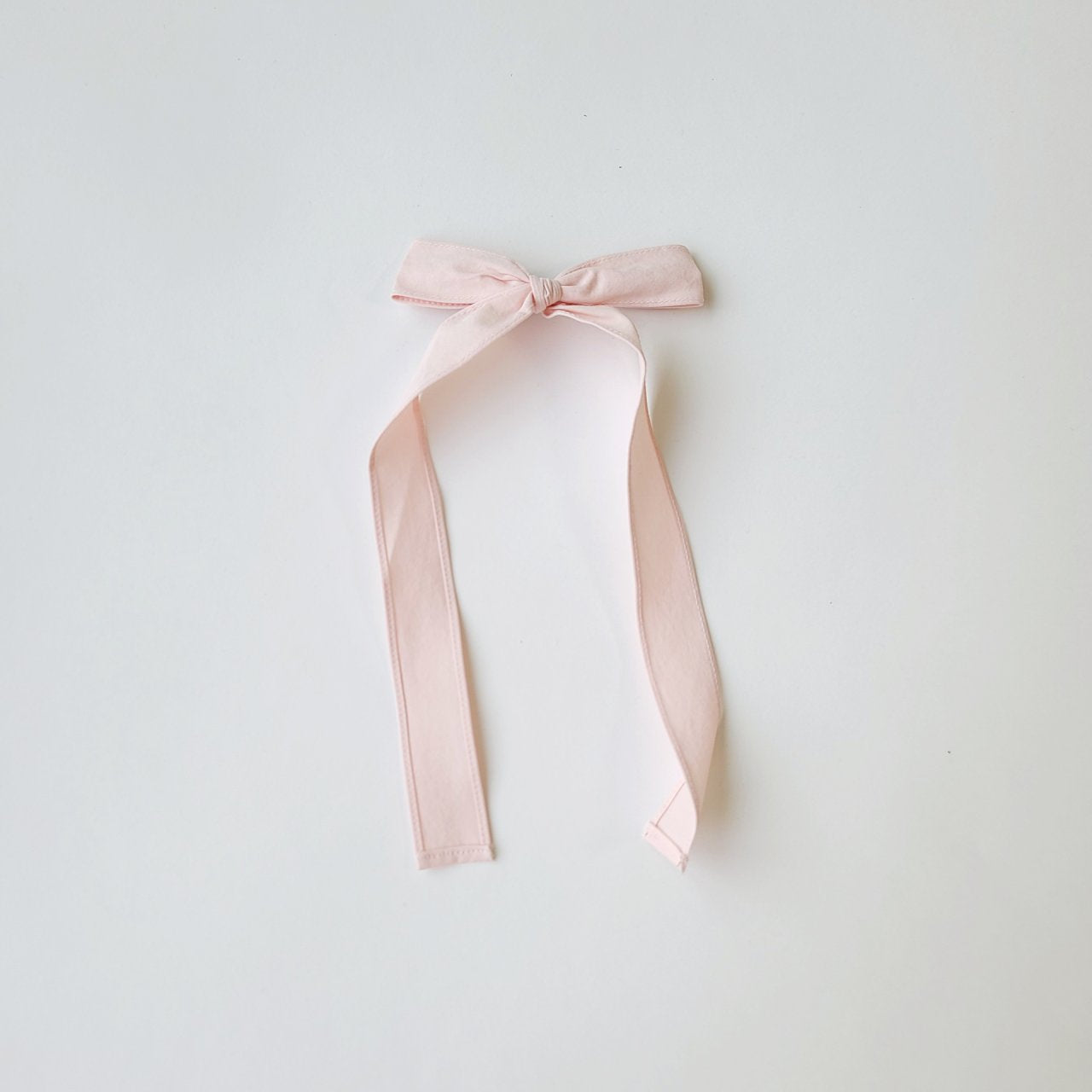 mon Atelier / long ribbon pin