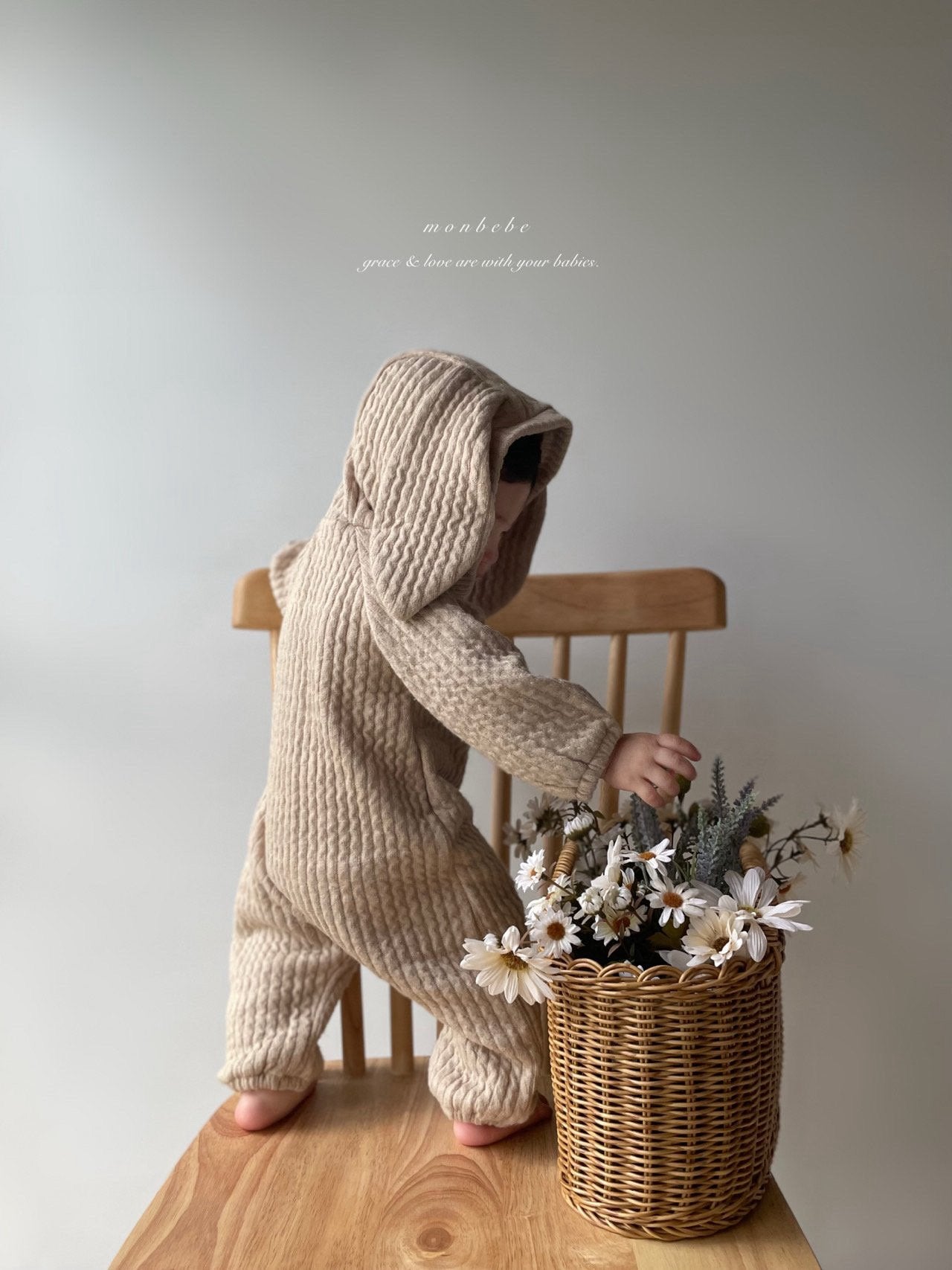 (予約) monbebe / Bunny Knit Suit