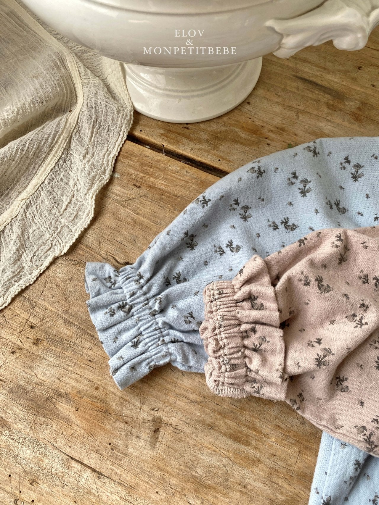 (予約) mon petit bebe / Rua frill blouse