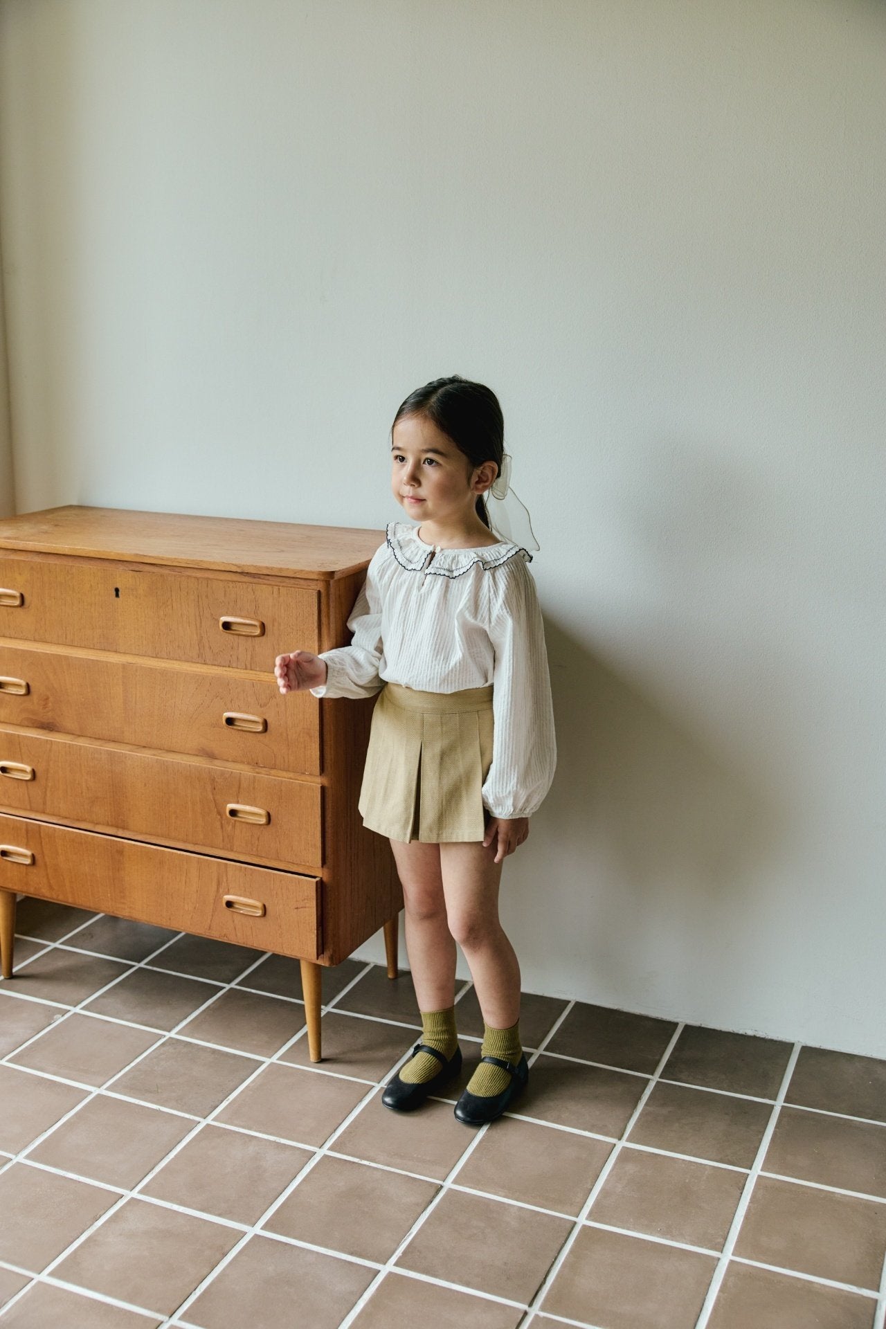 (送料無料)mon Atelier / Britain Pants