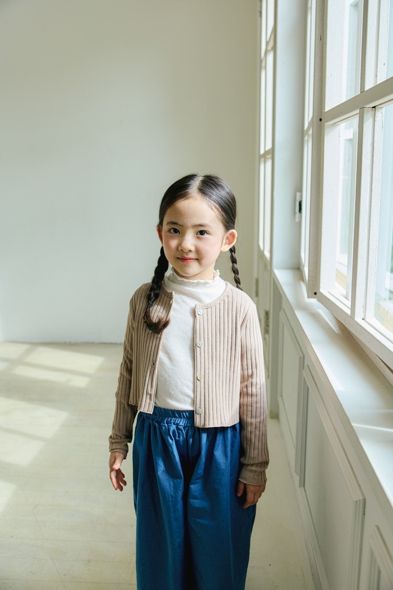 <予約>mon Atelier / Crop Cardigan
