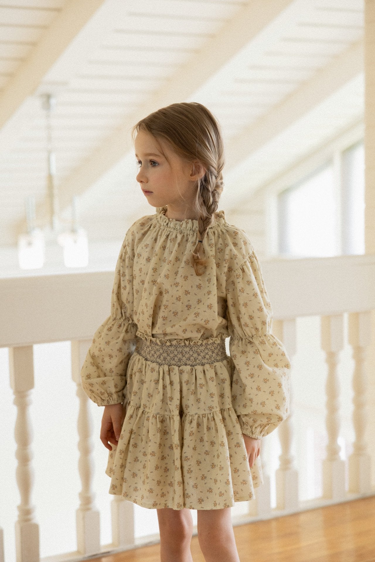(予約)perro bebe / Ella blouse , skirt - beige
