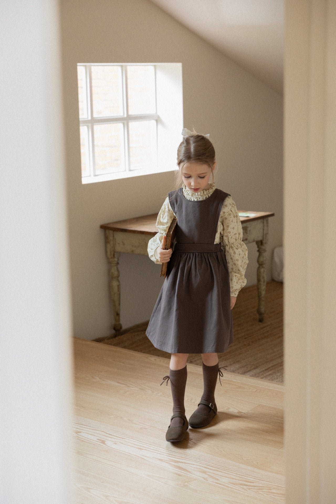 (予約)perro bebe / Rosalia dress - brown