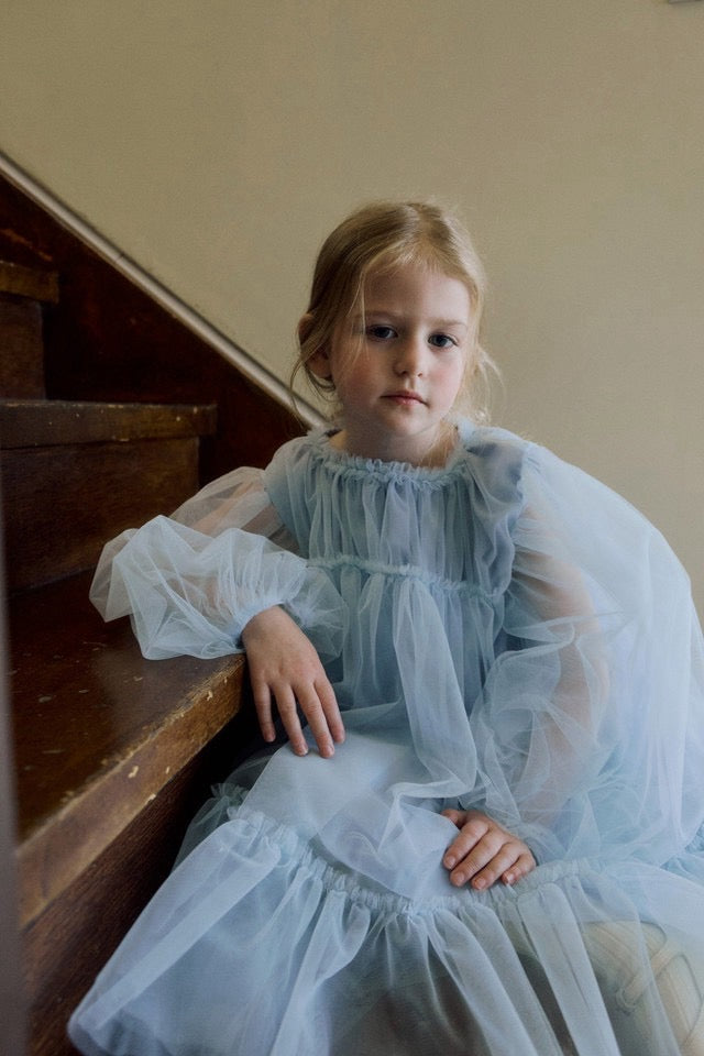 送料無料(予約) inné / Tulle dress - haze blue -