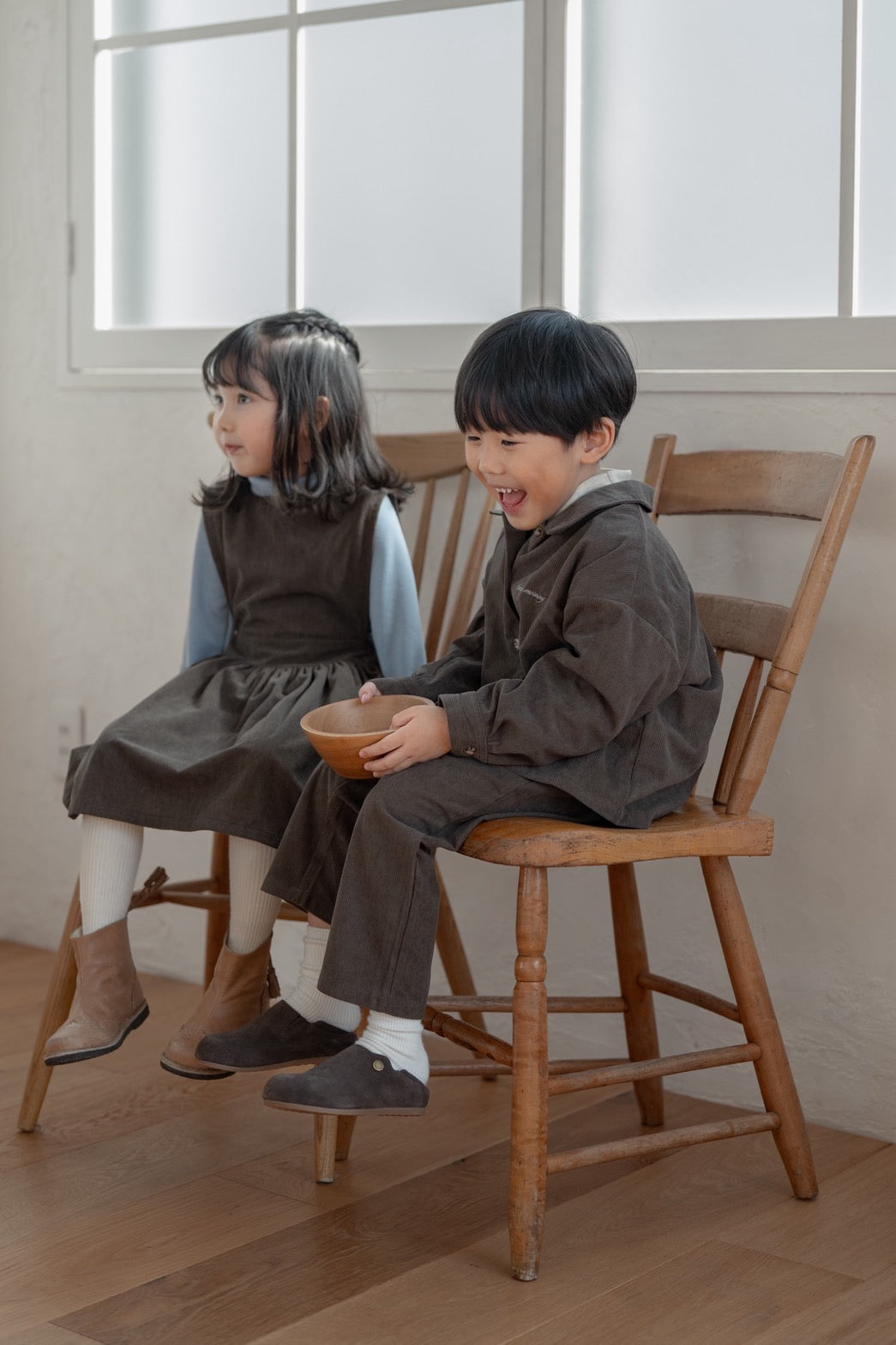 Brownie Dress  with miton / brown