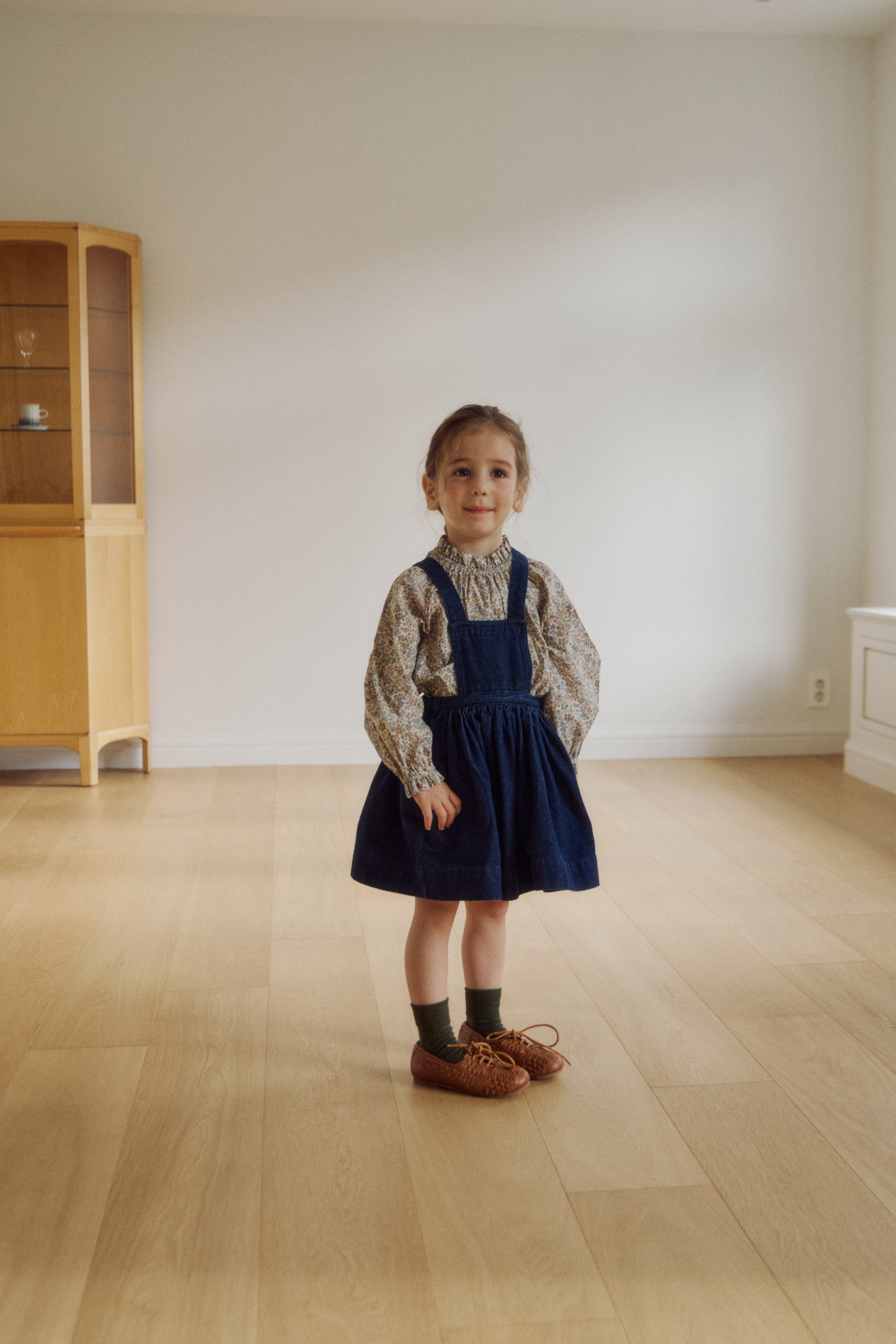 <予約> inné / Indigo denim skirt
