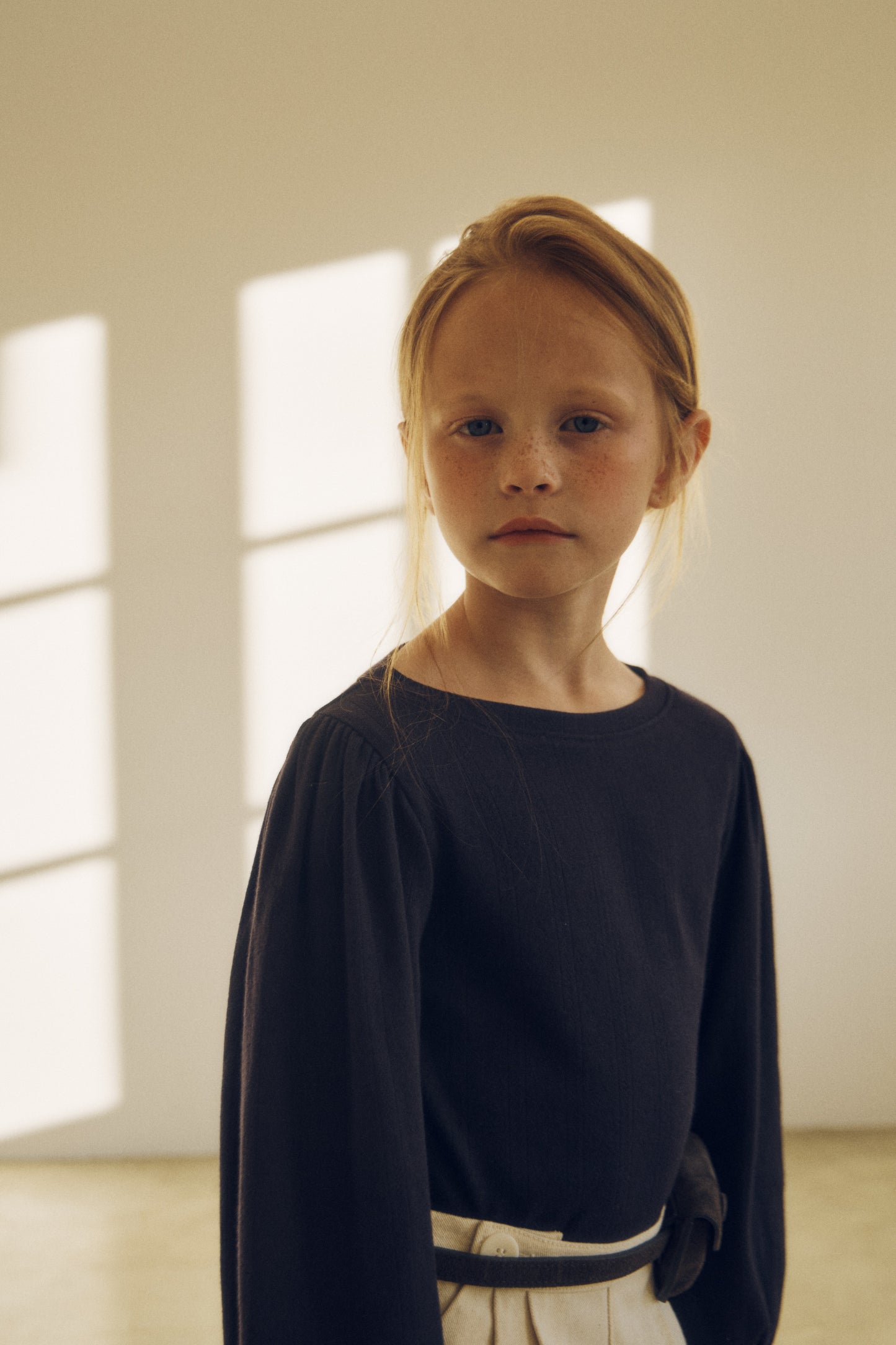 <予約> inné / Dahlia puff tee