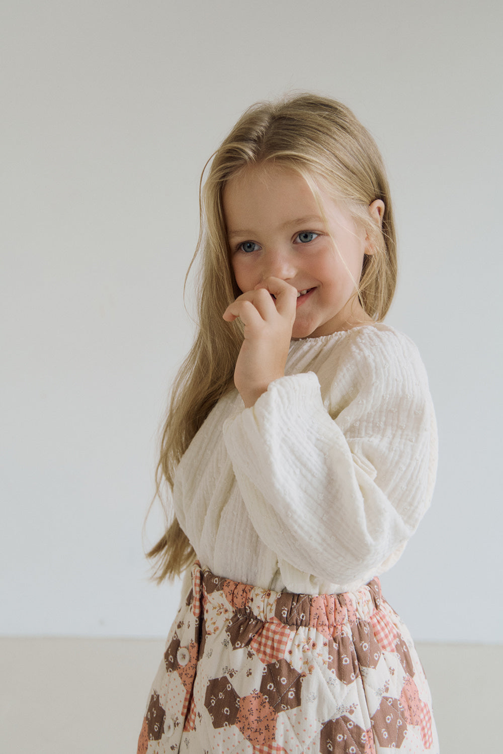 (予約) inné / Snow cotton blouse