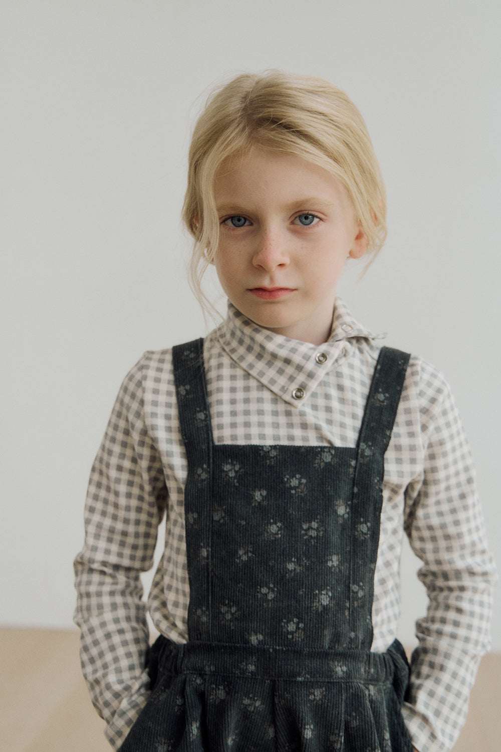 (予約) inné / Petal turtleneck