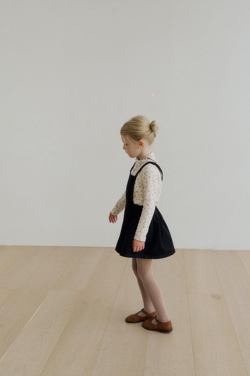 (予約) inné / Petal turtleneck