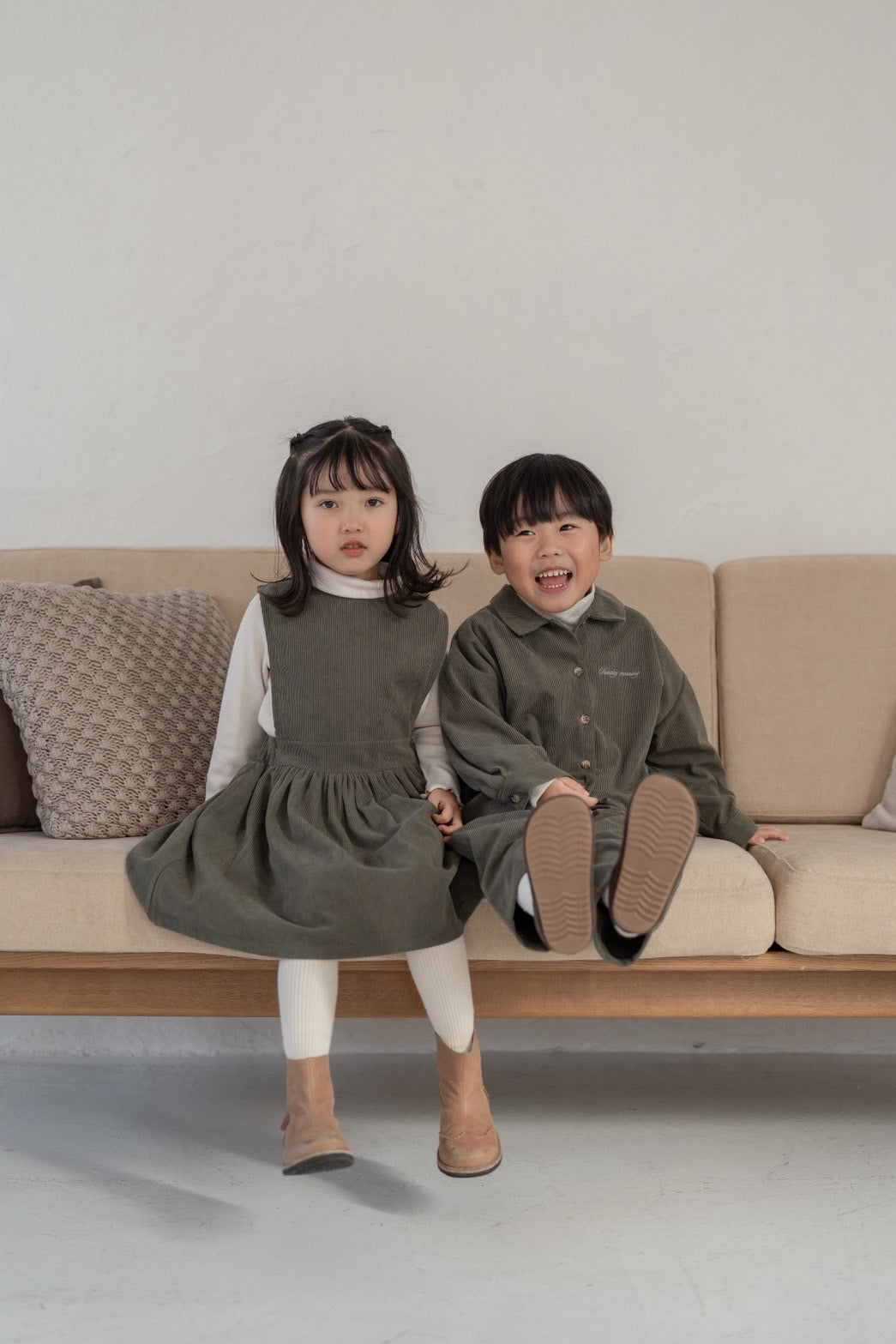Brownie Dress  with miton / khaki