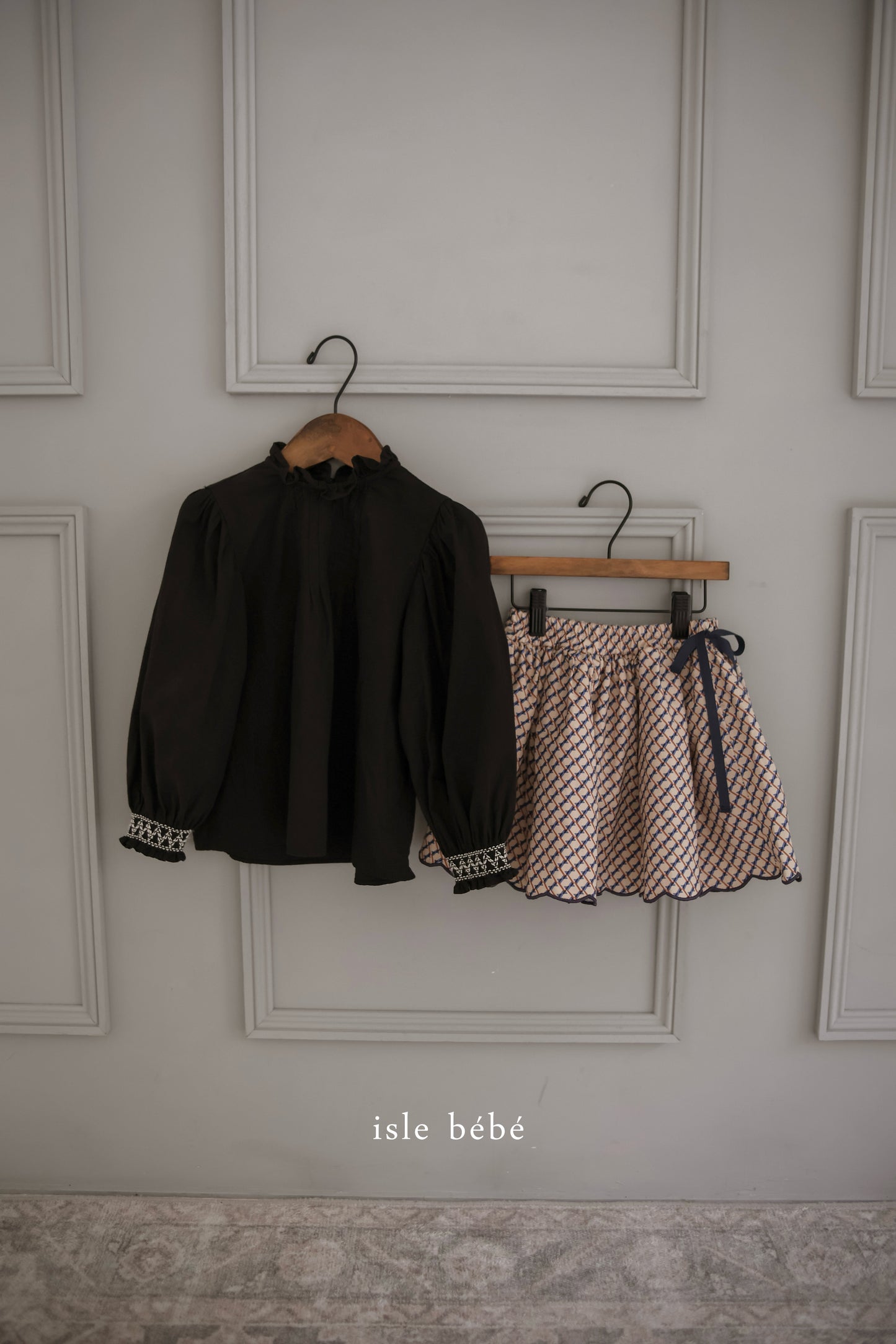 Original  / Dahlia Blouse - black -