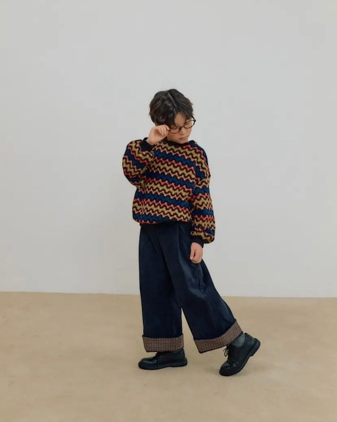 Minimal / Vivi Knit Sweatshirt