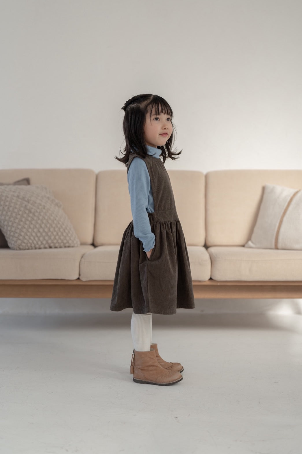 Brownie Dress  with miton / brown