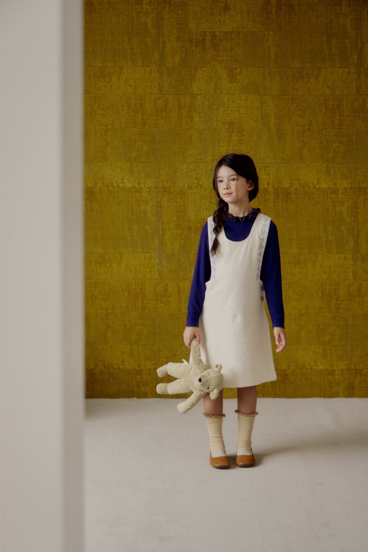 (予約) Saint Ella / Elodie Jumper Dress - macadamia