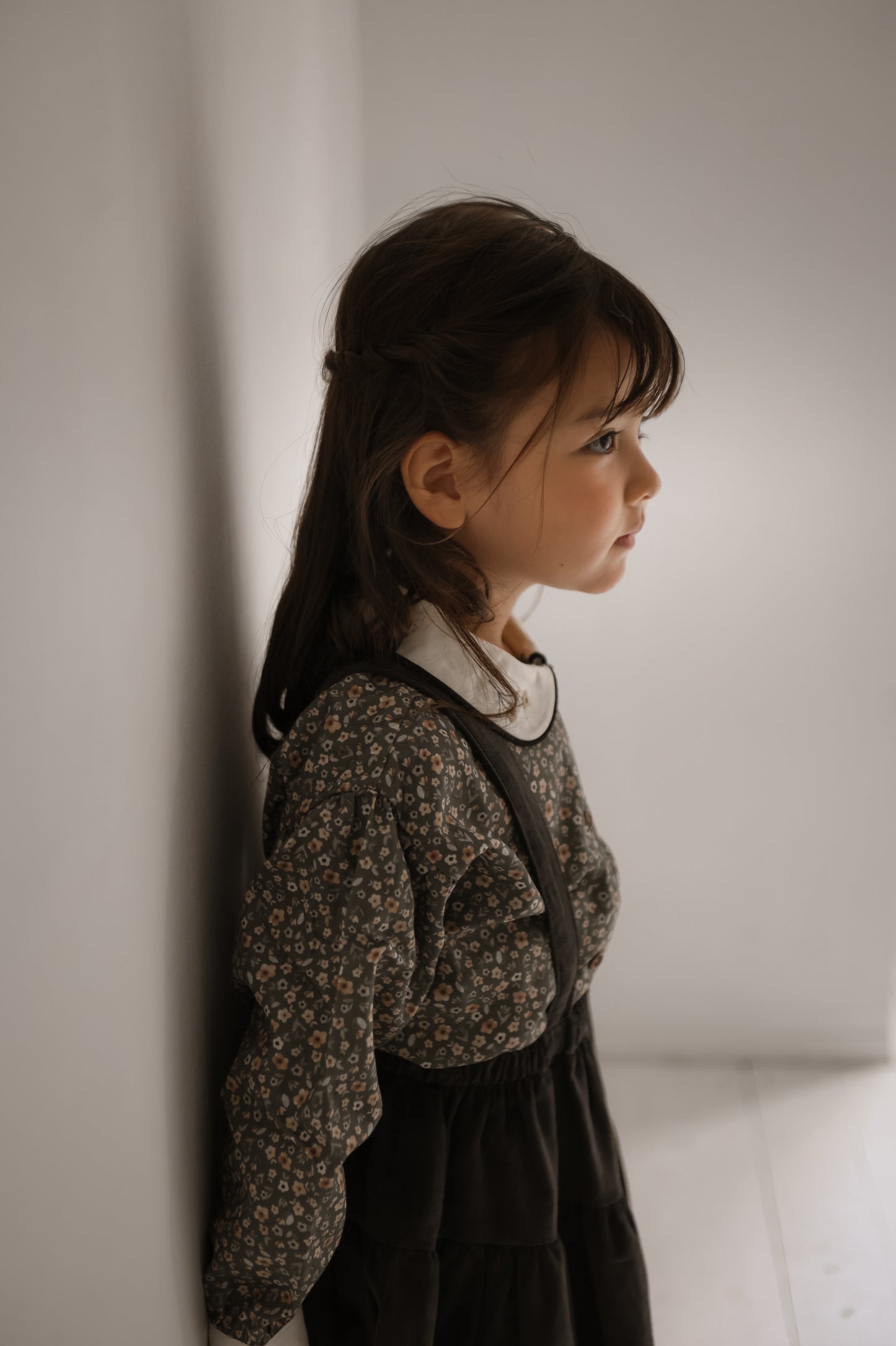 (送料無料)popelin / Green flower print shirt with baby collar and puffed sleeves
