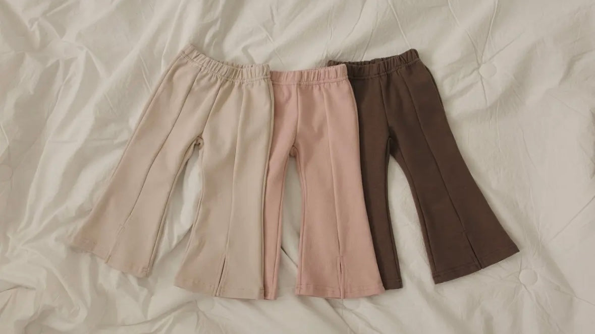 the beige / Front-slit flared pants