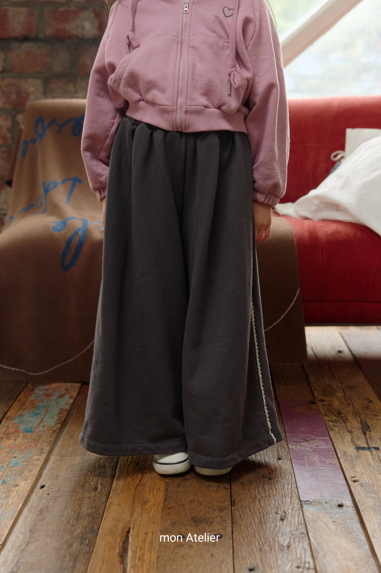(予約) mon Atelier  / lace wide pants