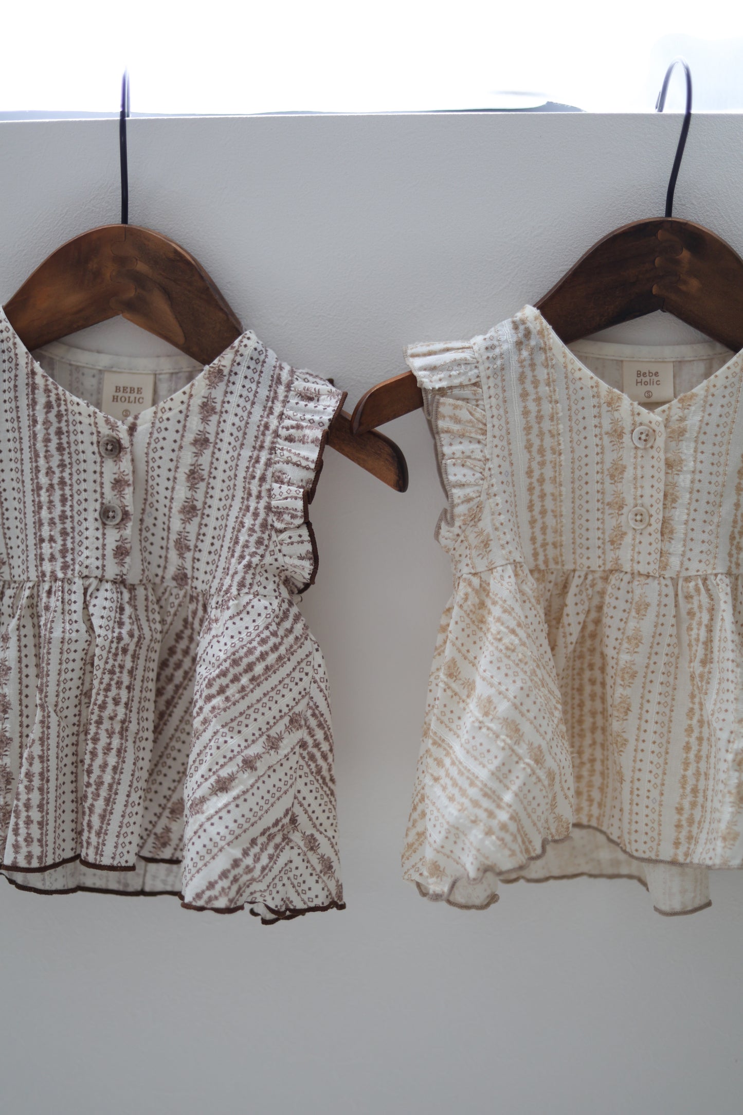bebe holic / Dew Blouse