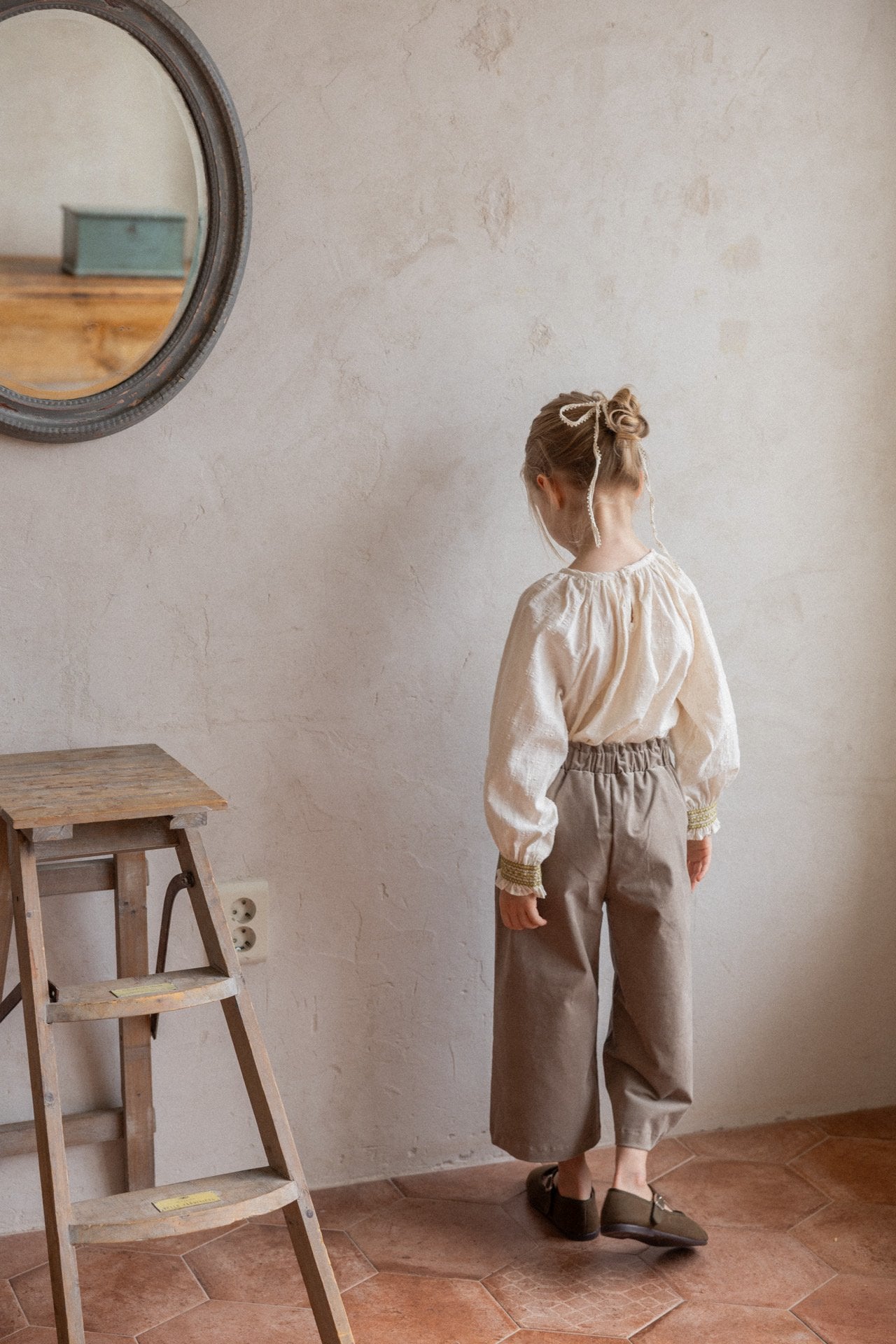 (予約)perro bebe / Maya pants  - khaki beige