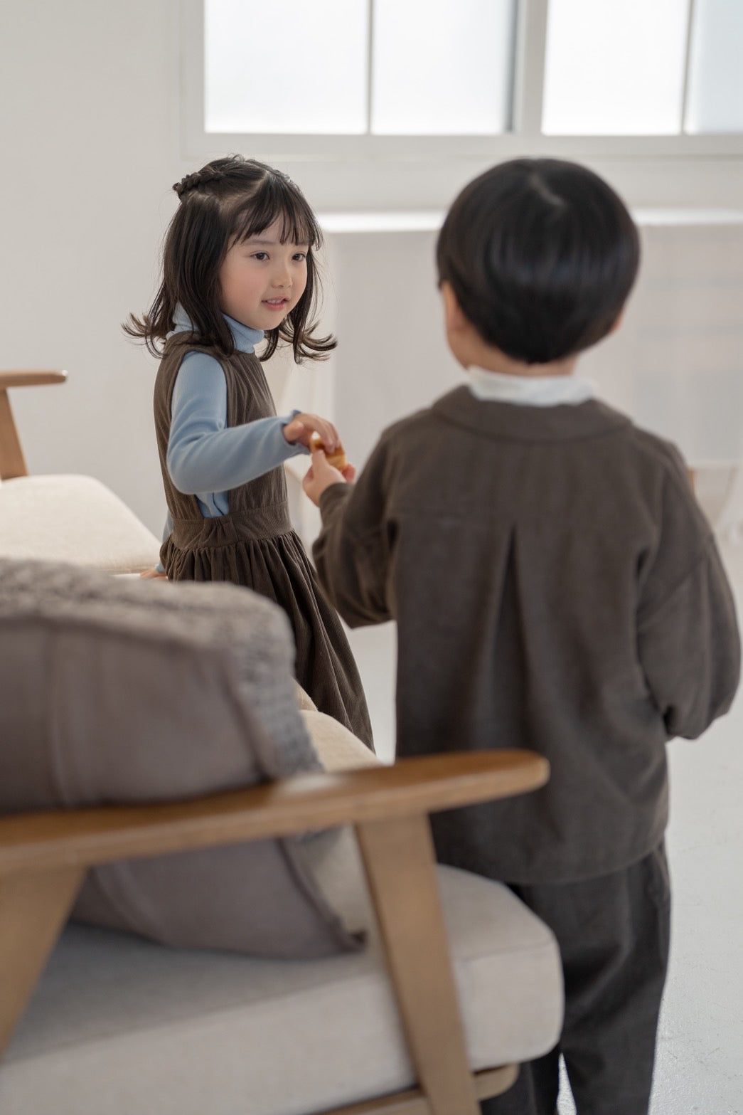 Brownie Dress  with miton / brown