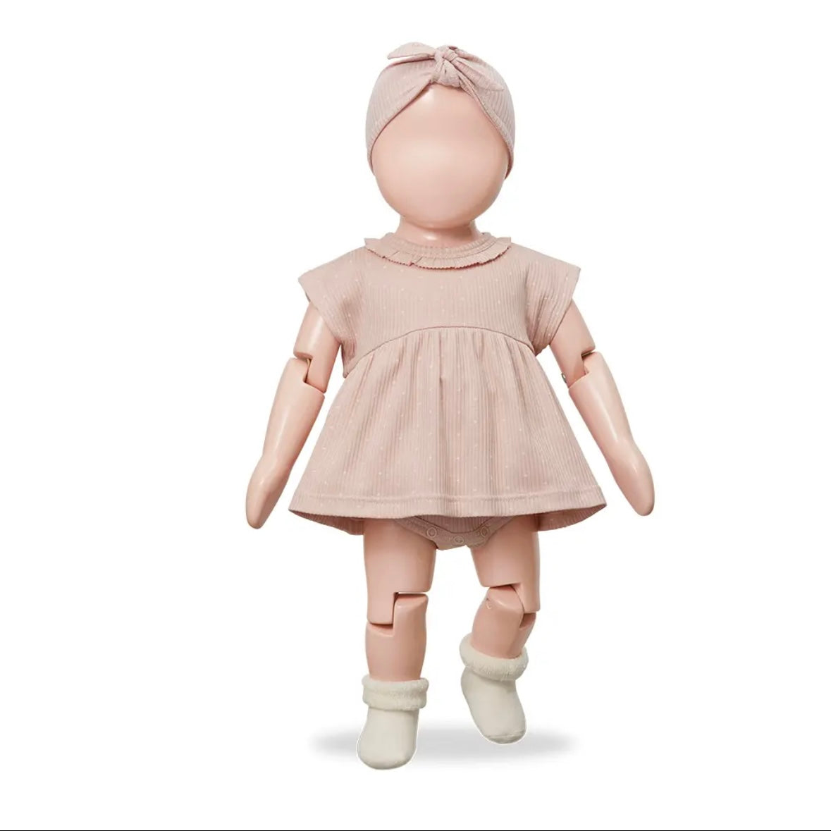 家庭中的 1+ / GINA NUDE