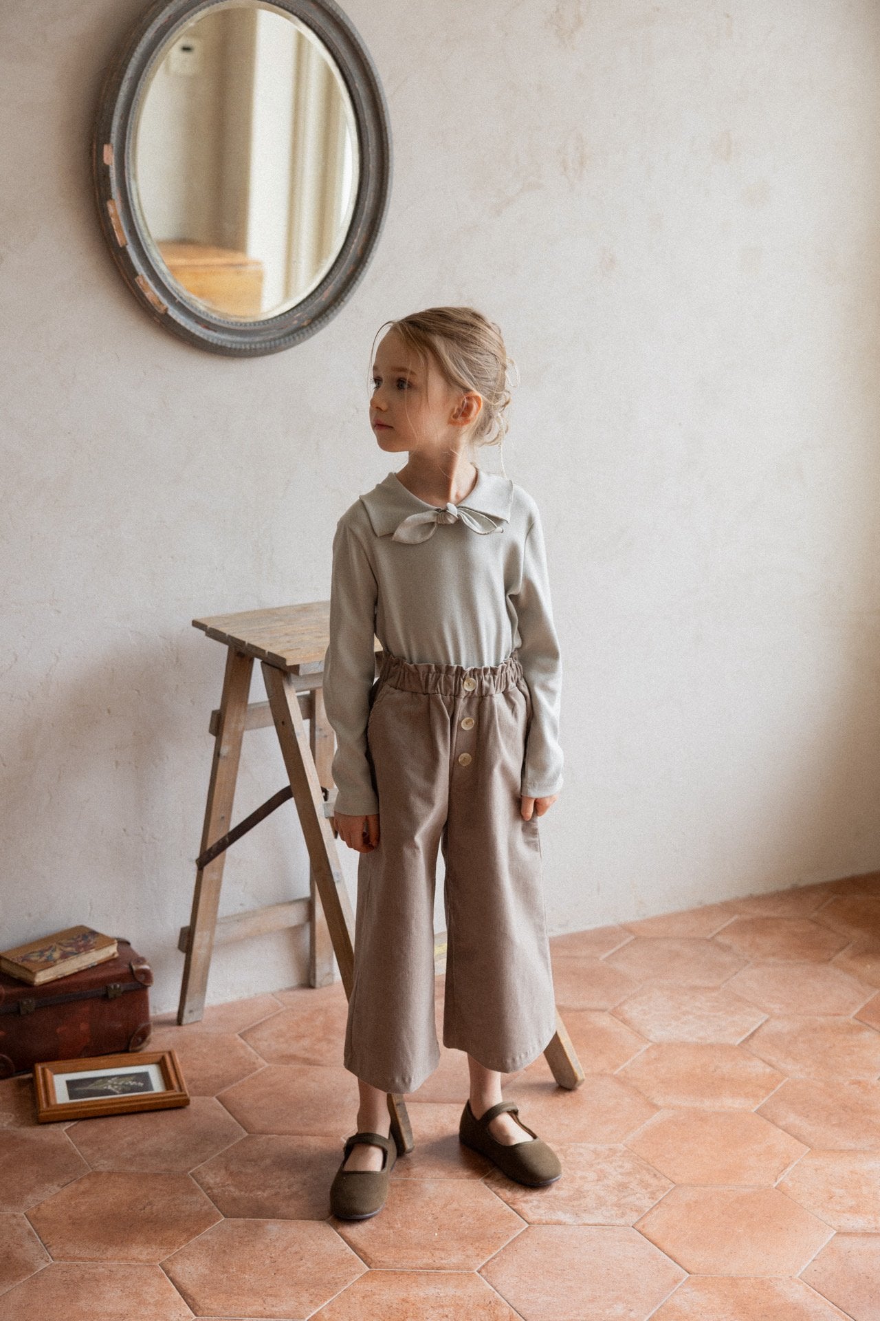 (予約)perro bebe / Maya pants  - khaki beige