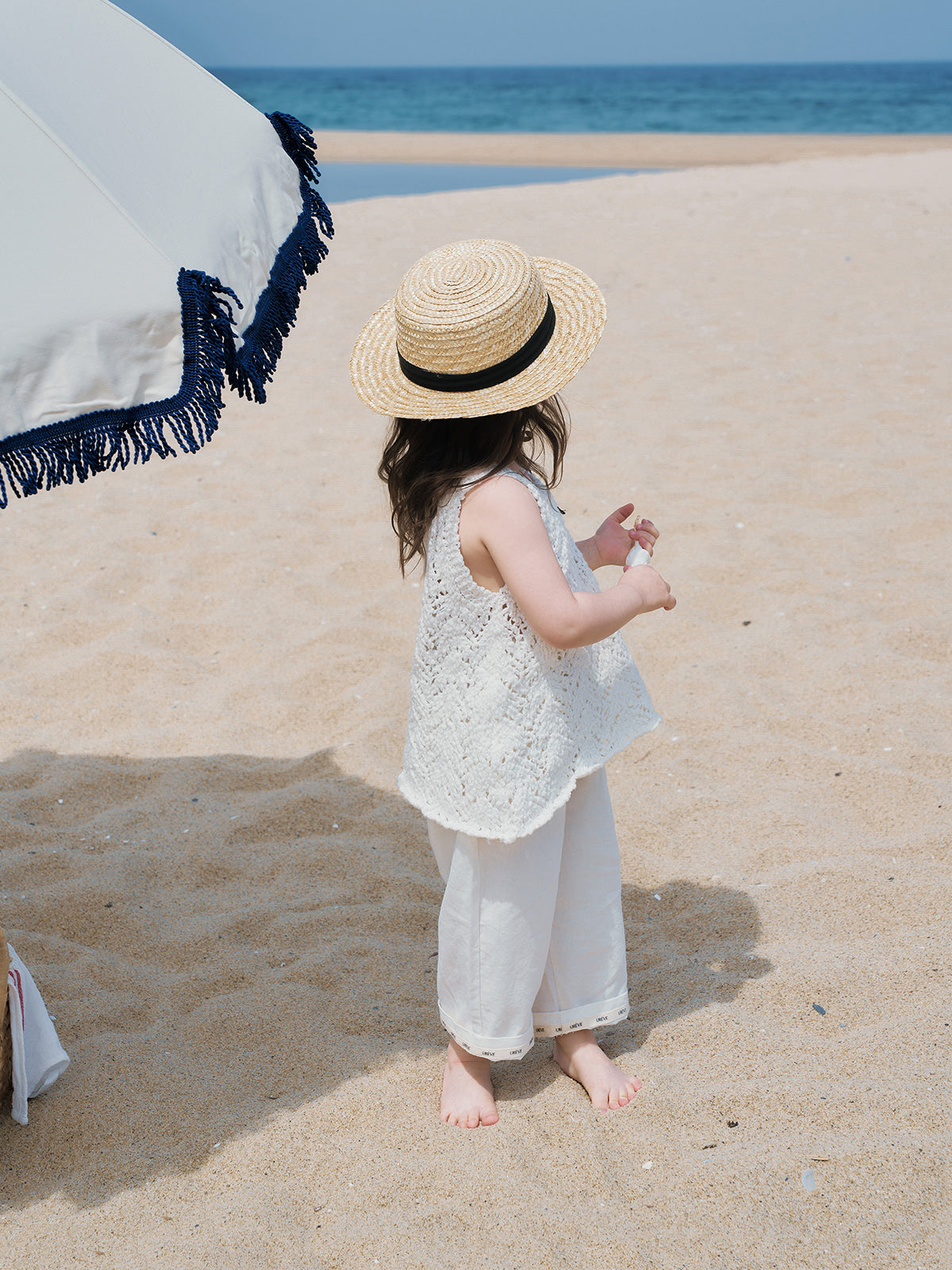 urêve /   Halter knit sleeveless