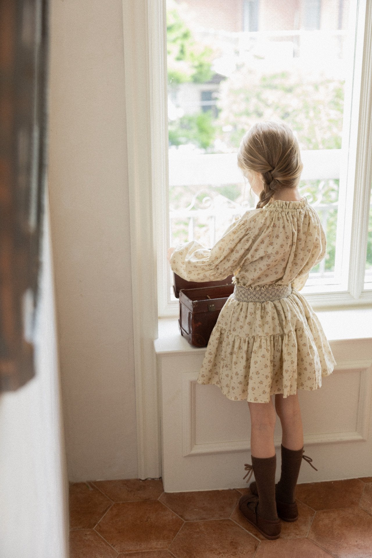 (予約)perro bebe / Ella blouse , skirt - beige