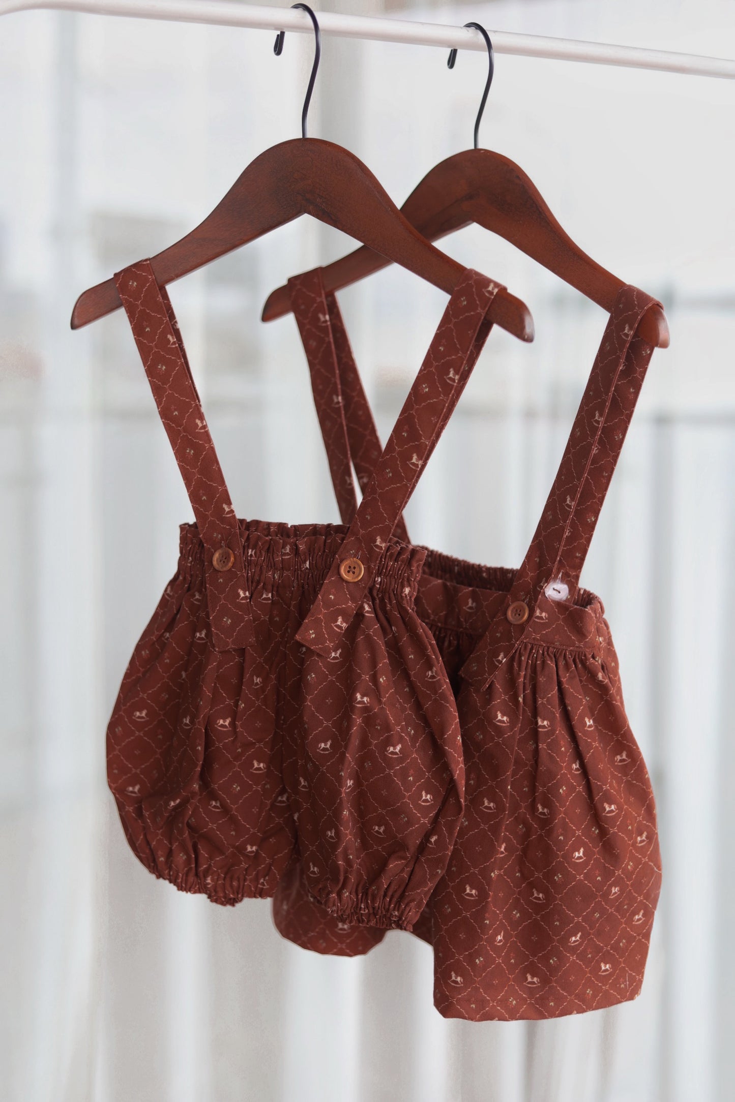 original fabric " Cheval Antique - chocolat  "