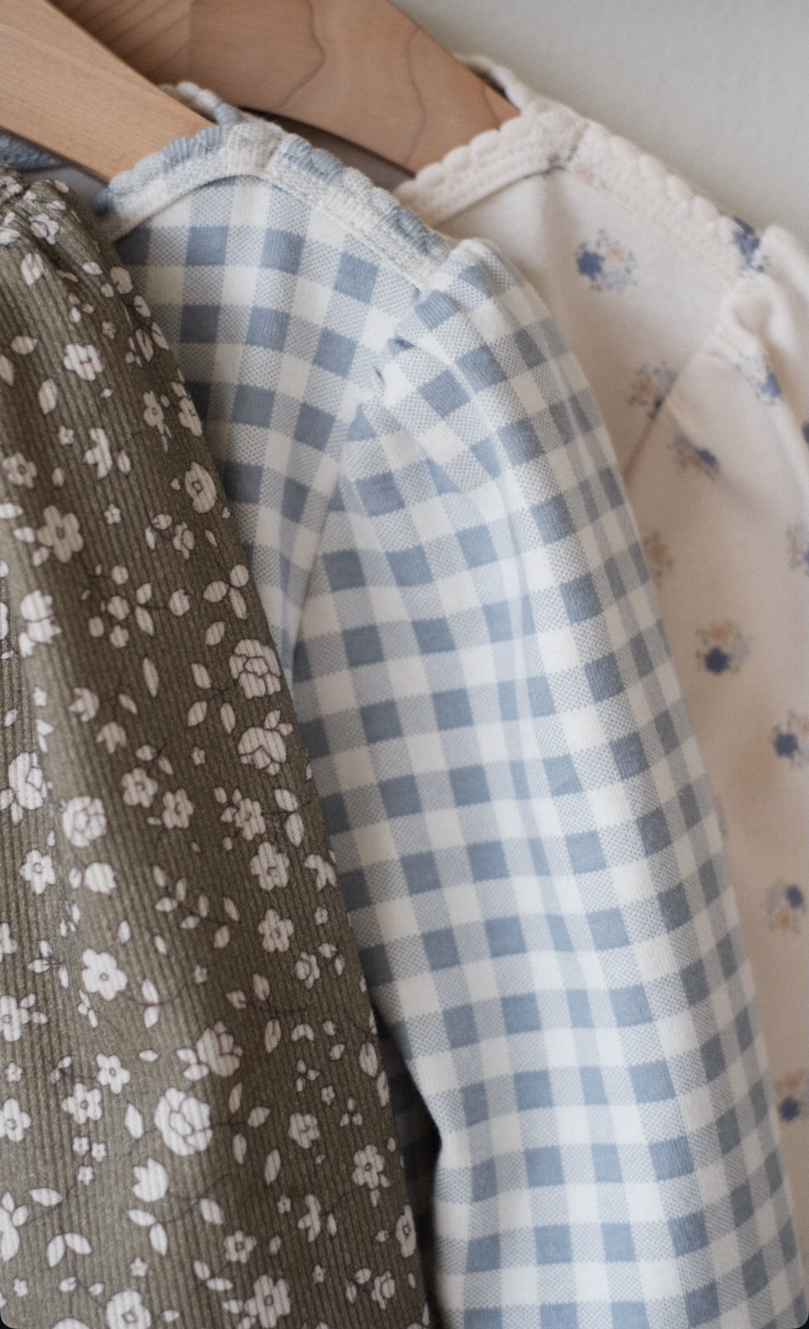 (予約) inné / Cecile Tee