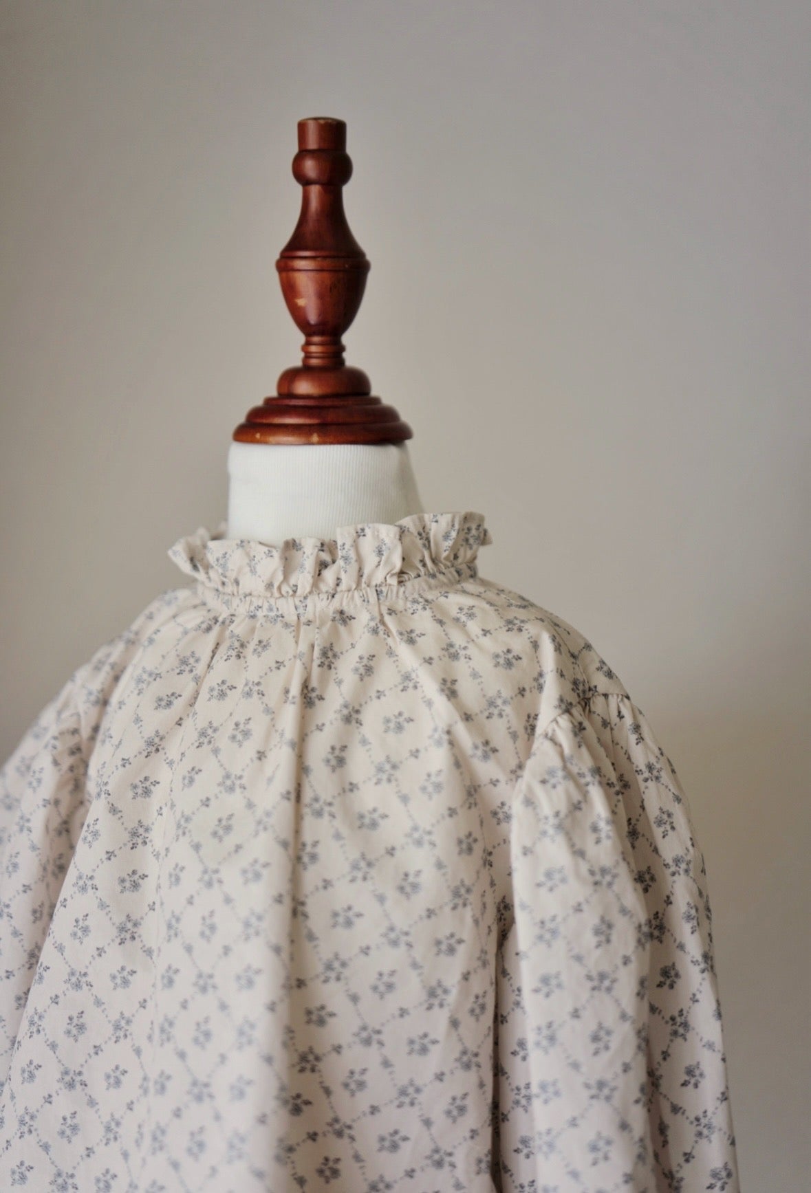 [Original] Muguet Puff Top ivory