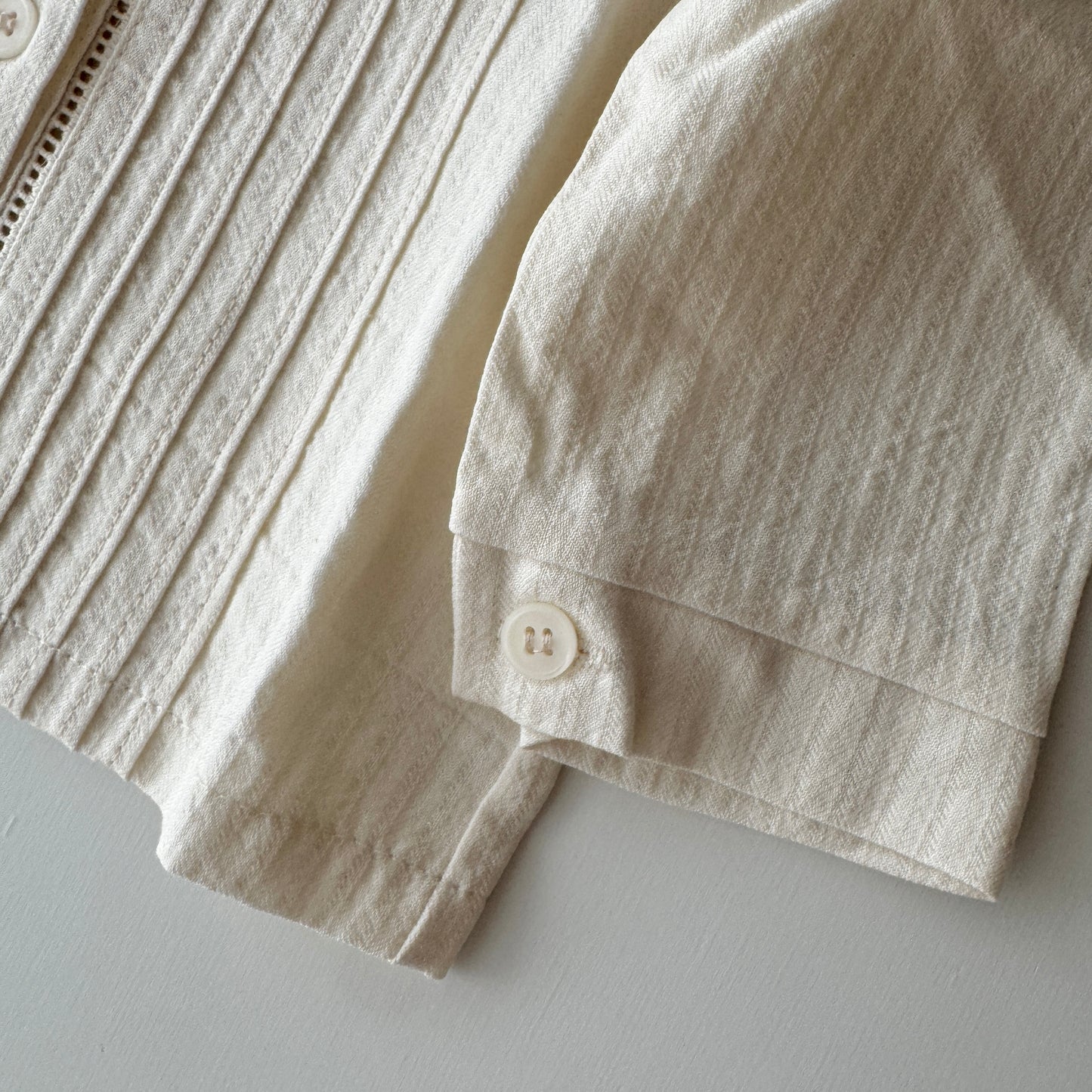 (送料無料)OREN / Arlo Pintuck Shirt