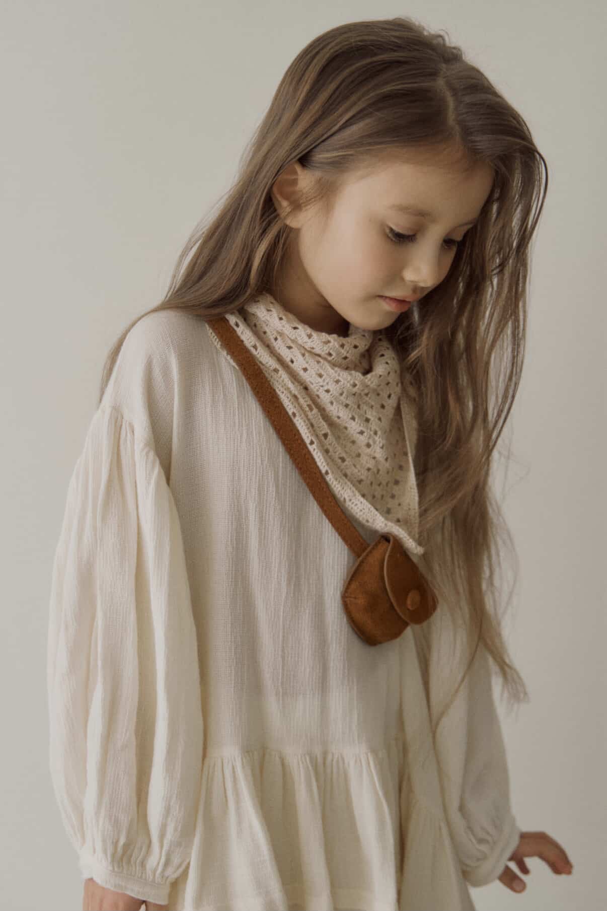 <restock> ecrin /  Suede Coin Bag