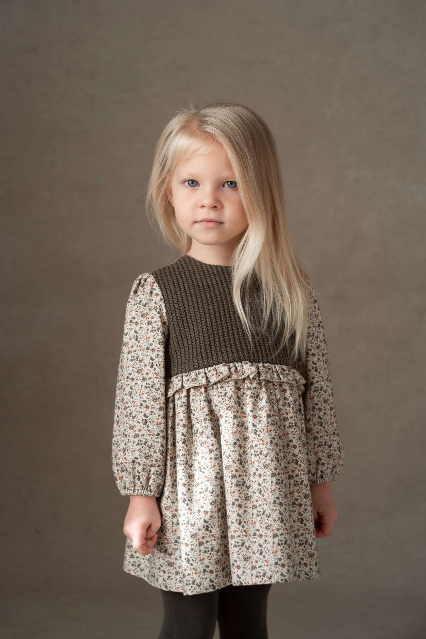 (送料無料)popelin / Floral print dress with knitted yoke