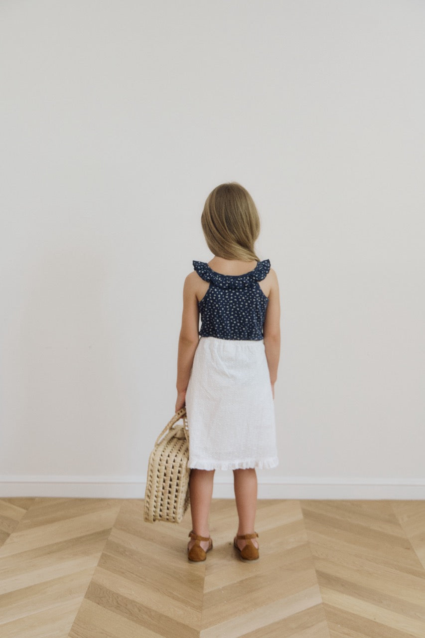 (予約) inné / ruffled sleeveless (navy)