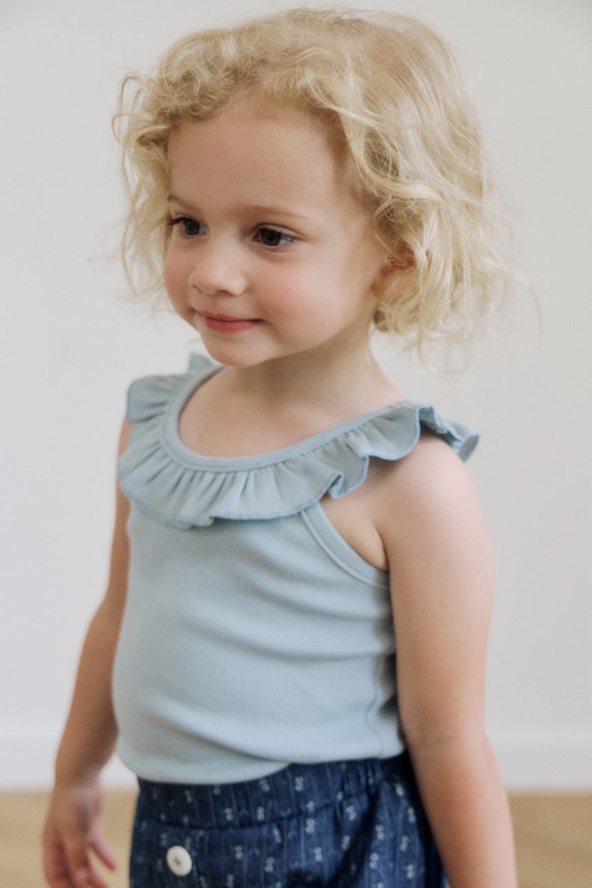 (予約) inné / ruffled sleeveless (blue)