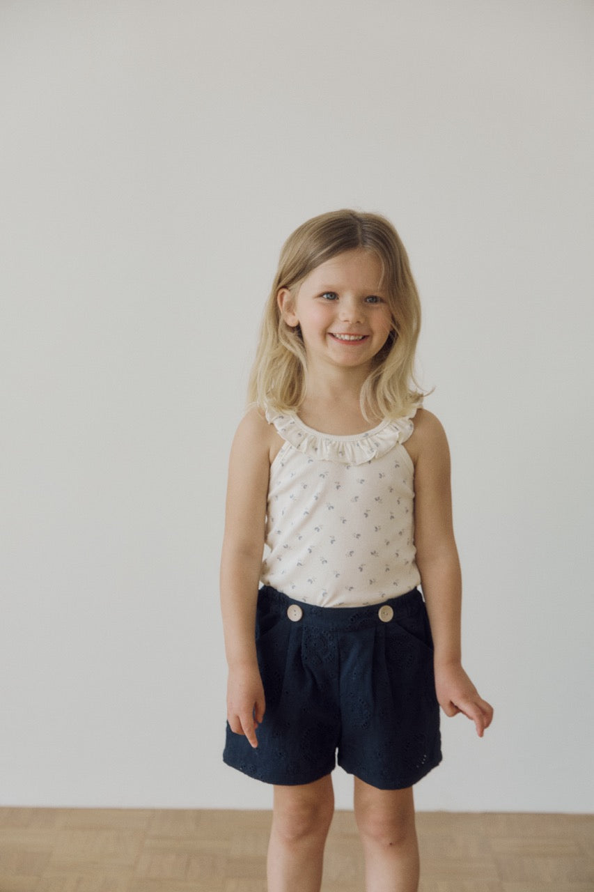 (予約) inné / ruffled sleeveless (flower)