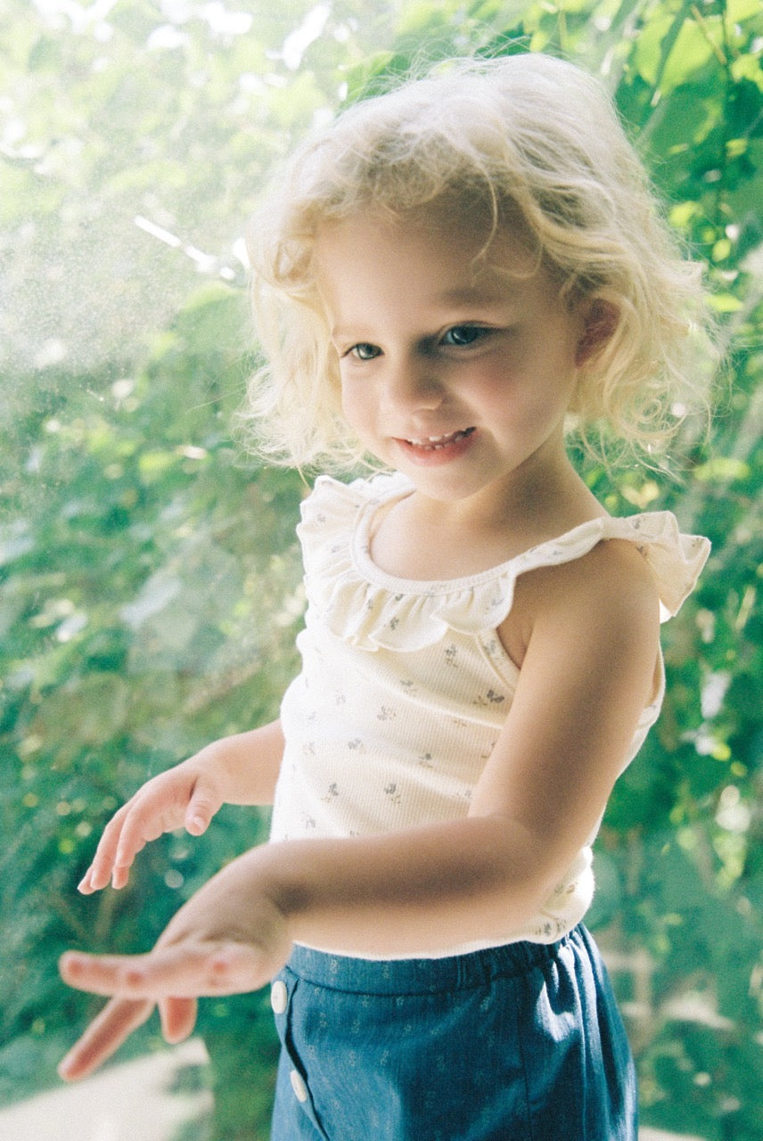 (予約) inné / ruffled sleeveless (flower)